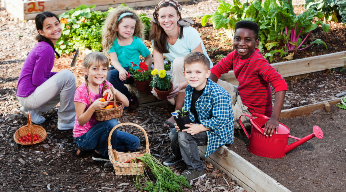 How-Community-Gardens-Can-Help-Kids-with-Disabilities-e1474921910578.png