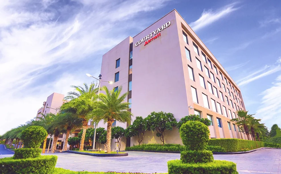 Courtyard by Marriott 1.jpg