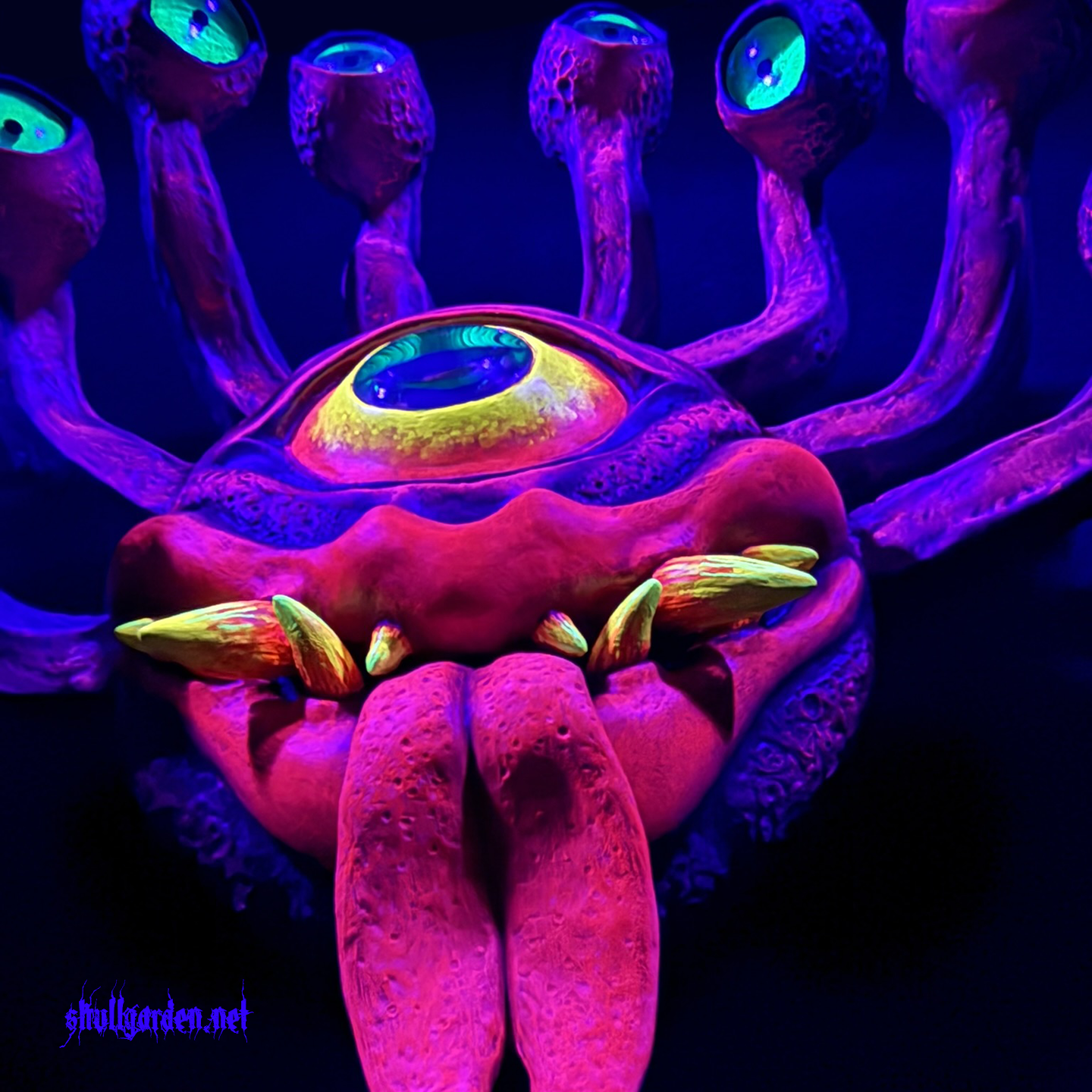 Big B 07 BL Bottom View.png