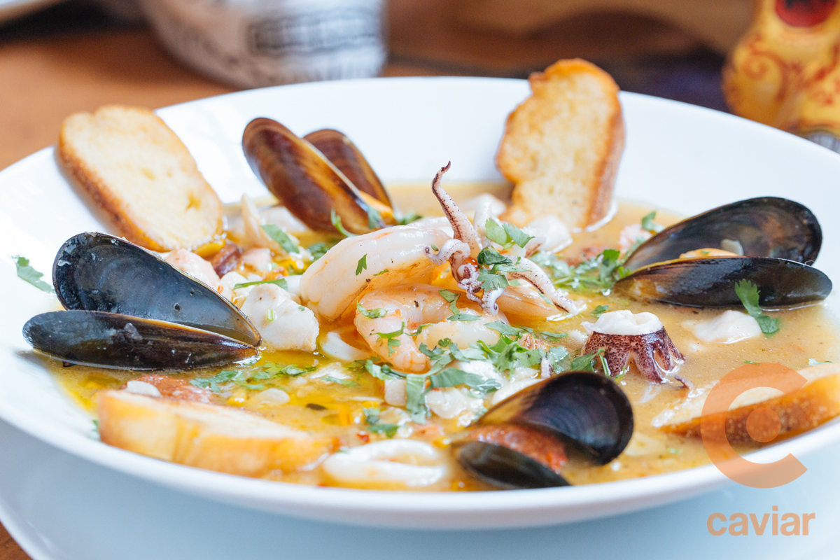 Xochitl_July2017-SeafoodAjillo3.jpg