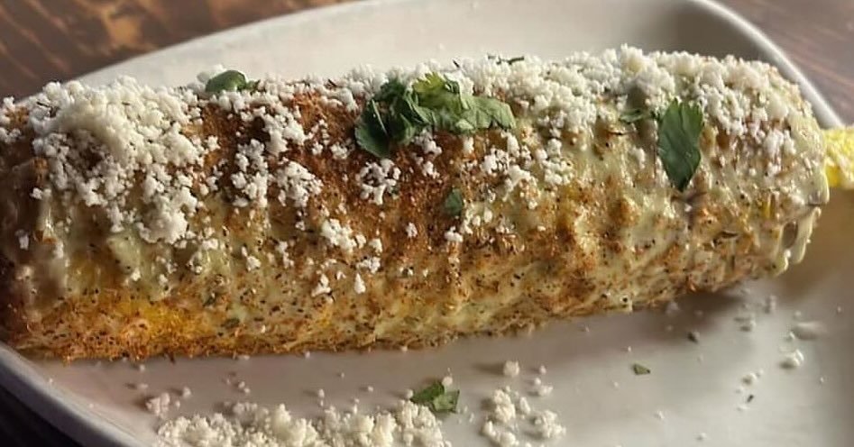 Sorry for insisting but our Mexican street corn is delicious. Made by mama specially for you !