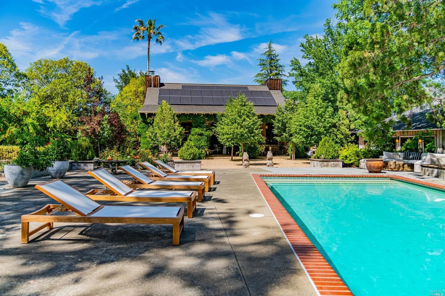 1665 Spring Mountain | St. Helena | $7,450,000