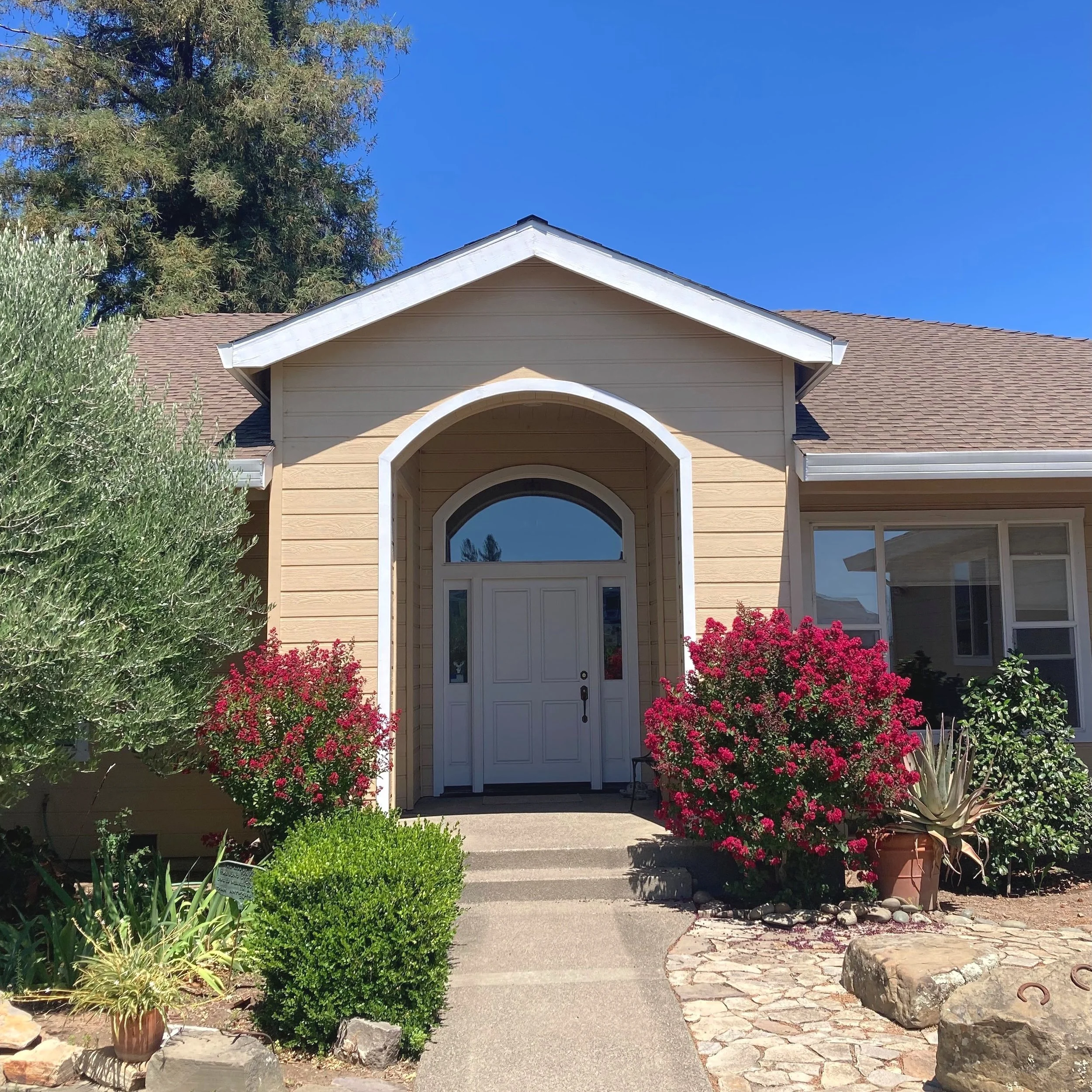 1586 Arrowhead, St. Helena | $2,000,000