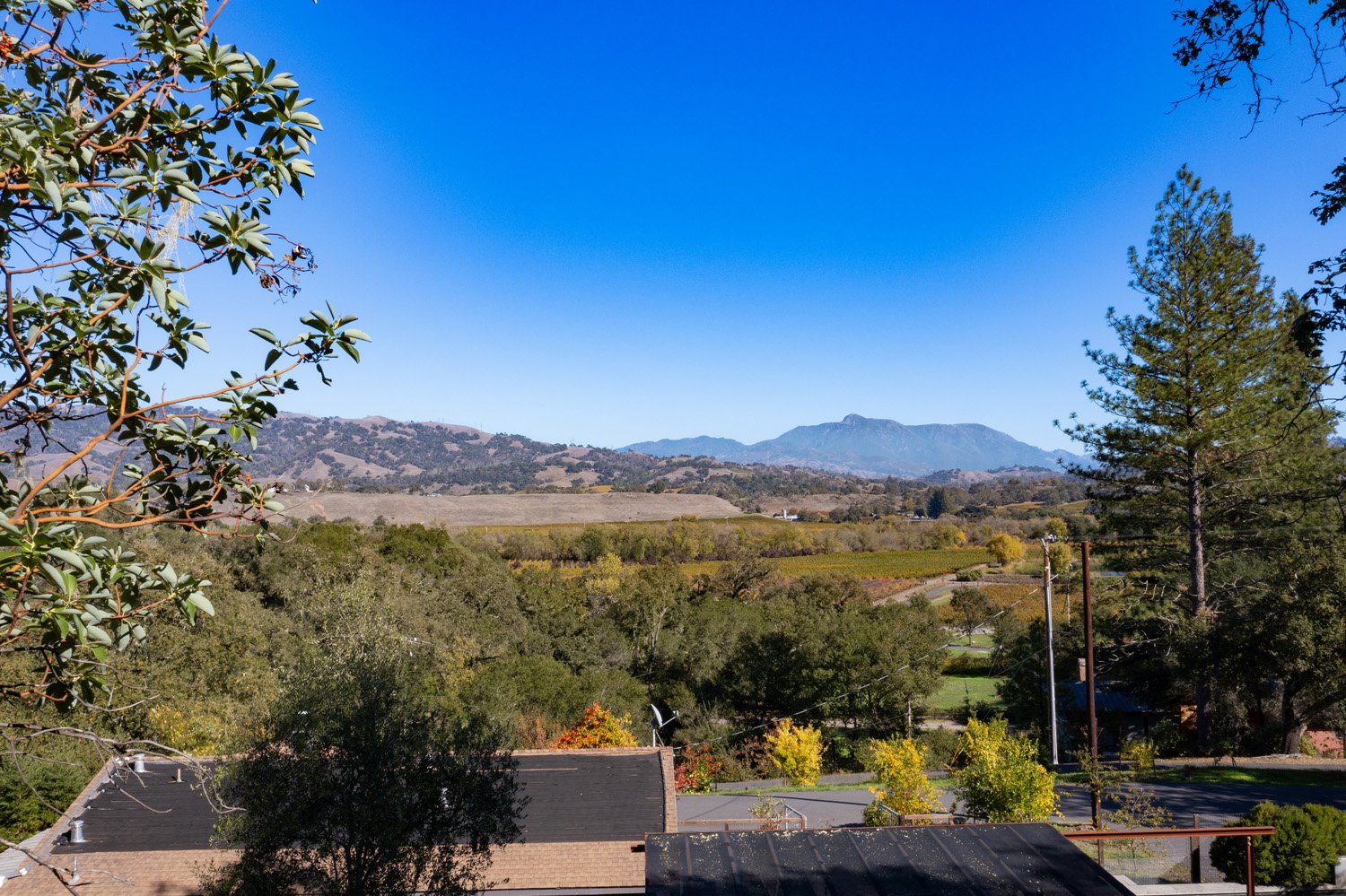 5100 West Soda Rock, Healdsburg | $1,850,000