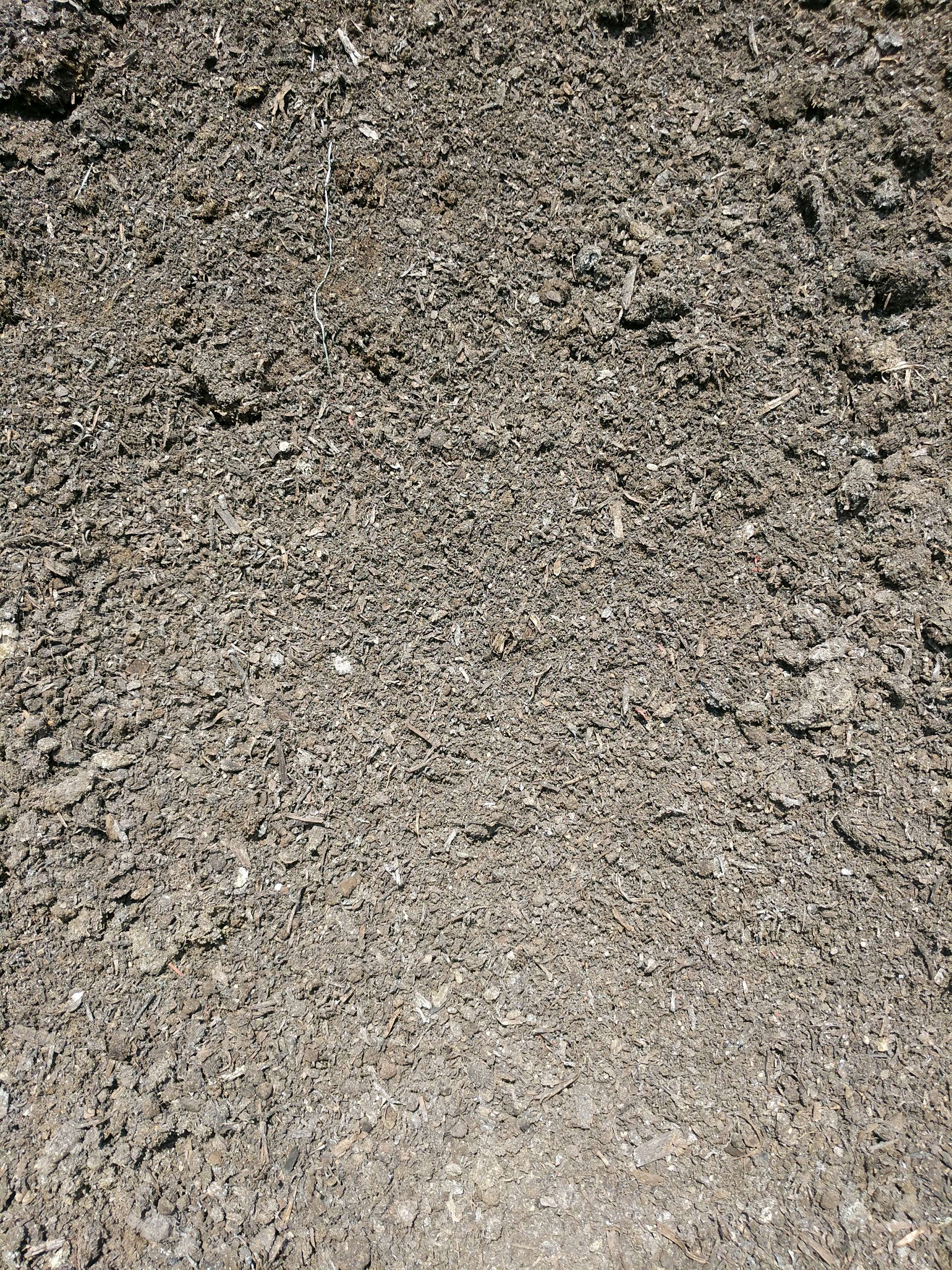 Mushroom Compost (2)