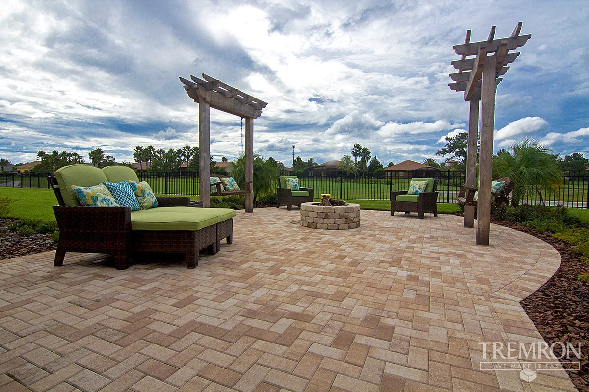 4x8 Antiqued Brick 3 1/8