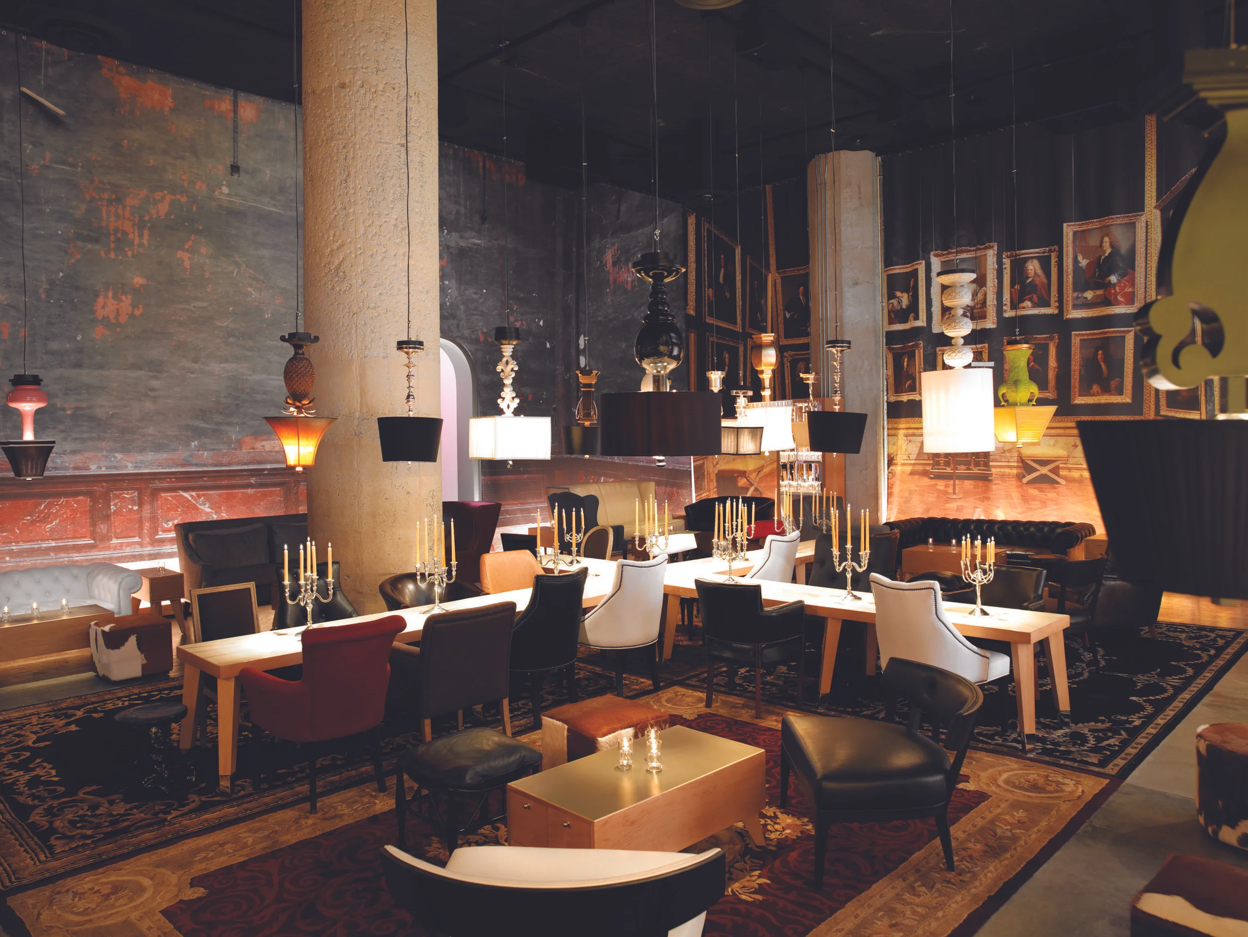 S Bar Room Shot_LO A.jpg