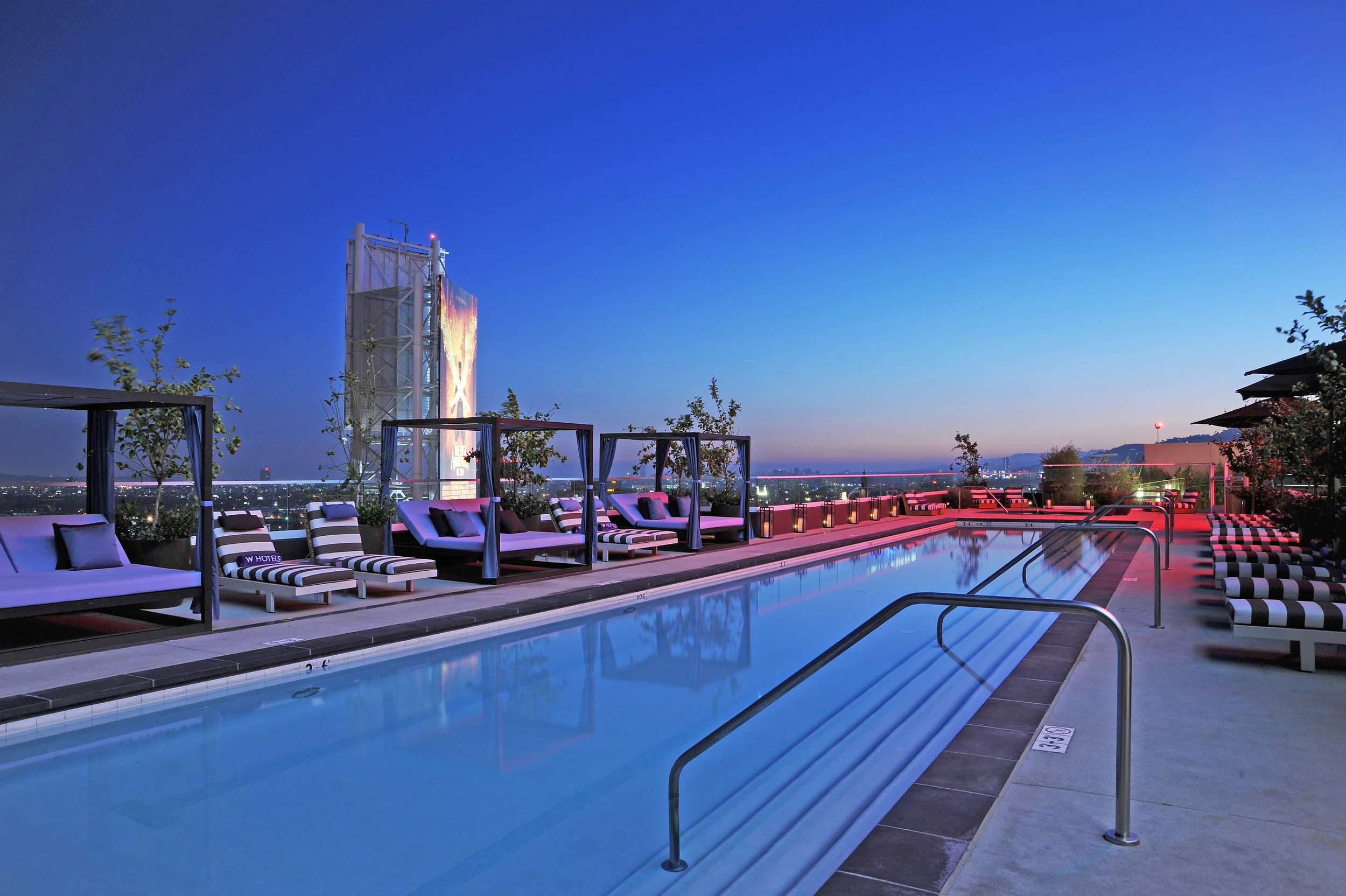 989637611_pool dusk 6.jpeg