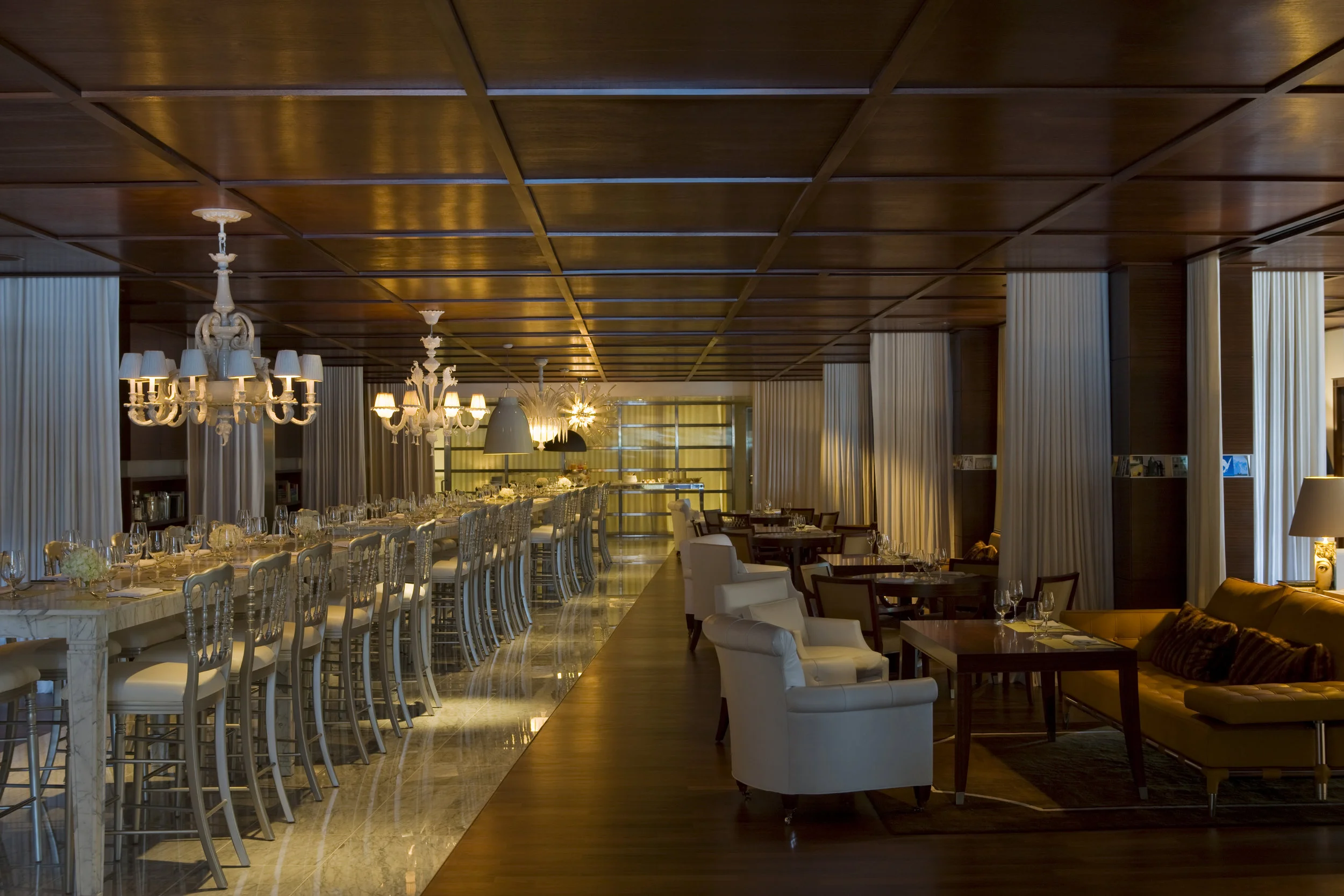 SLS_PrivateGuestLobby_TresRestaurant_8863A.jpg