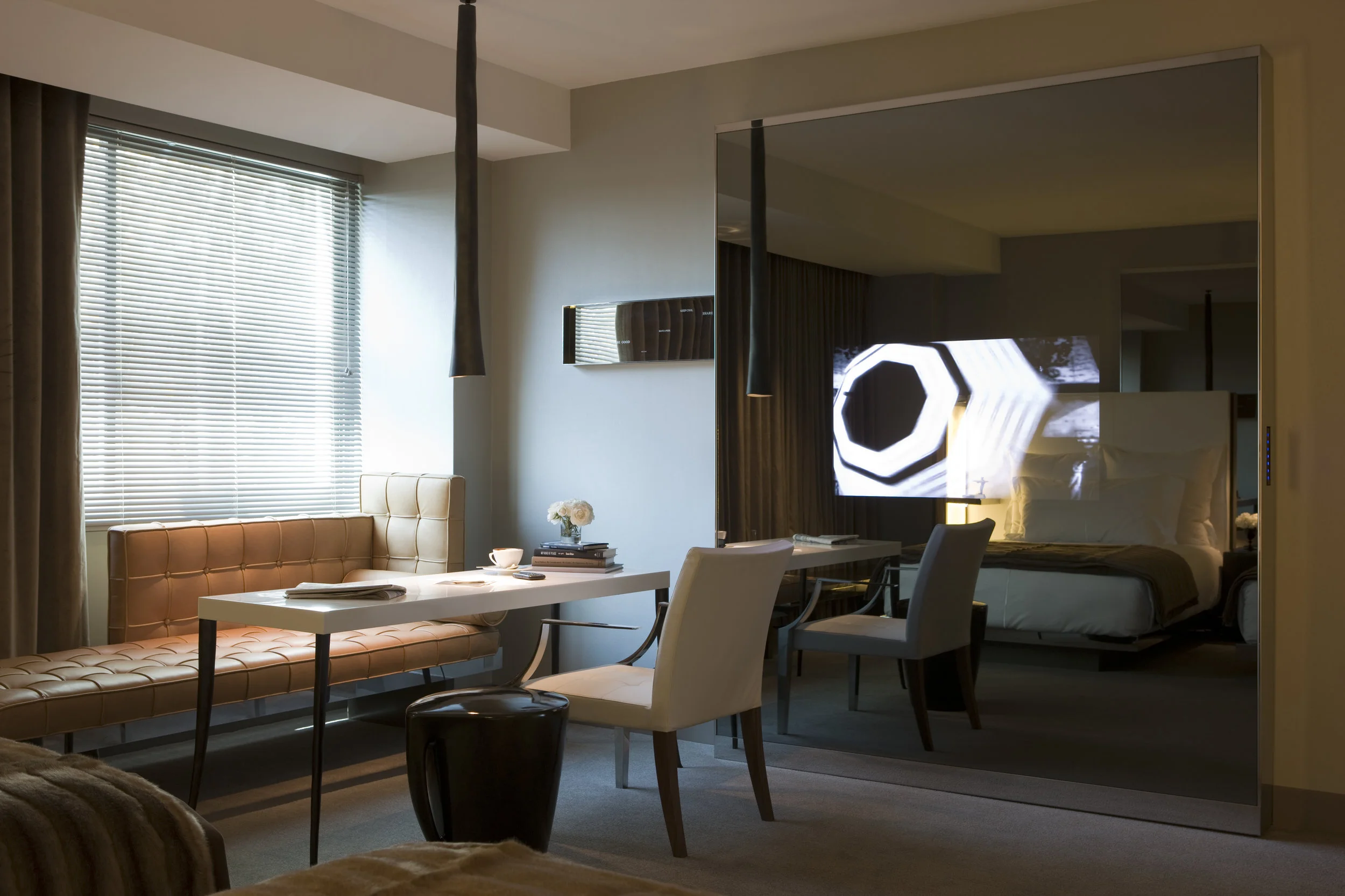 SLS_GuestRoom_SuperiorDouble_8597A.jpg