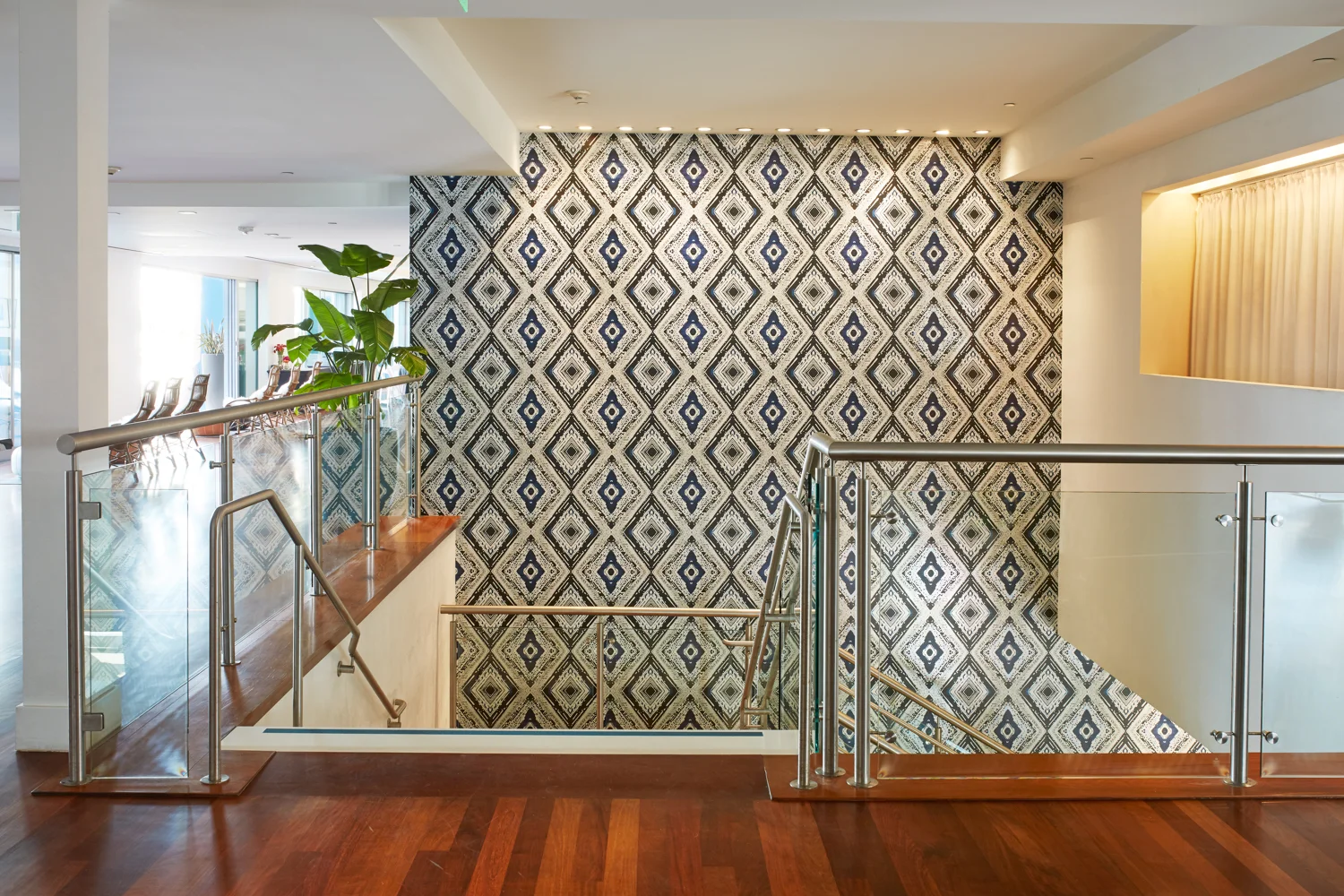 Front Stairs_2245.jpg