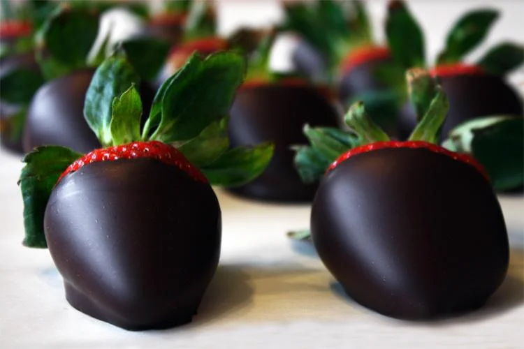 Dark Chocolate Covered Strawberries