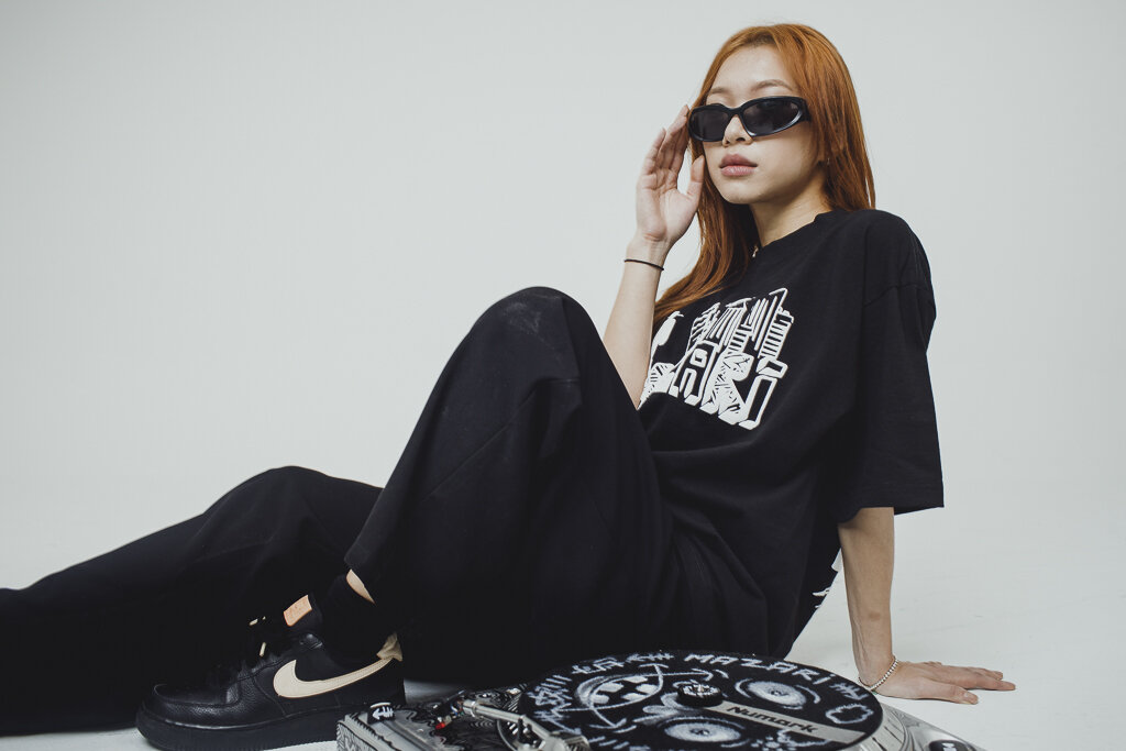 E9E752A0-1D46-4116-ACFF-99391E1AE03E