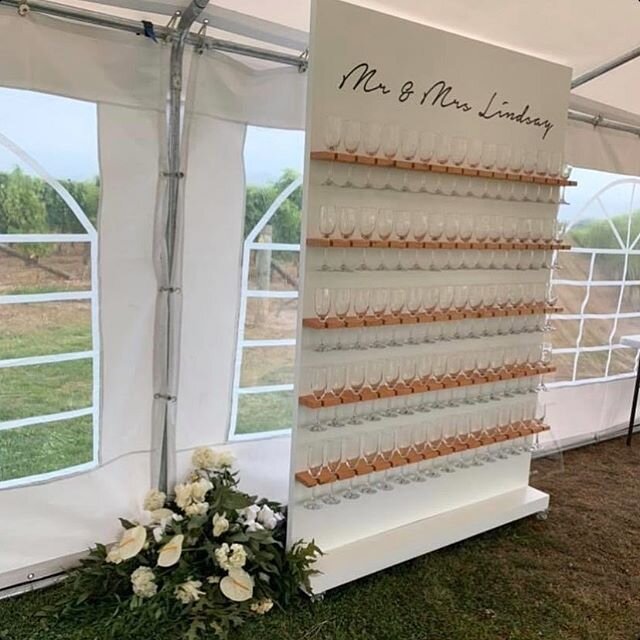 One of our latest additions to the hire collection is our champagne wall with room for your decal at the top 🥂