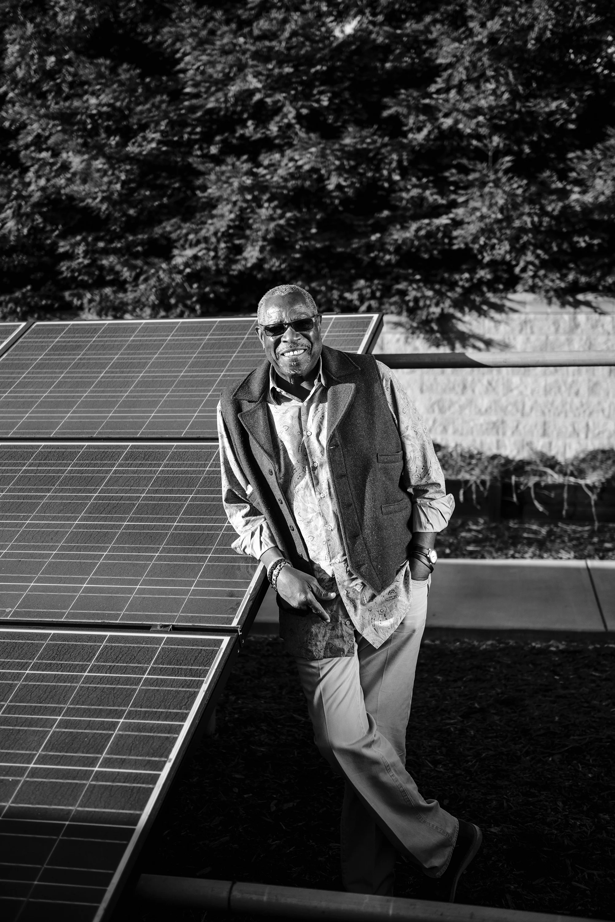 Former MLB player and manager Dusty Baker and his renewable energy company Baker Energy Team for Bloomberg.