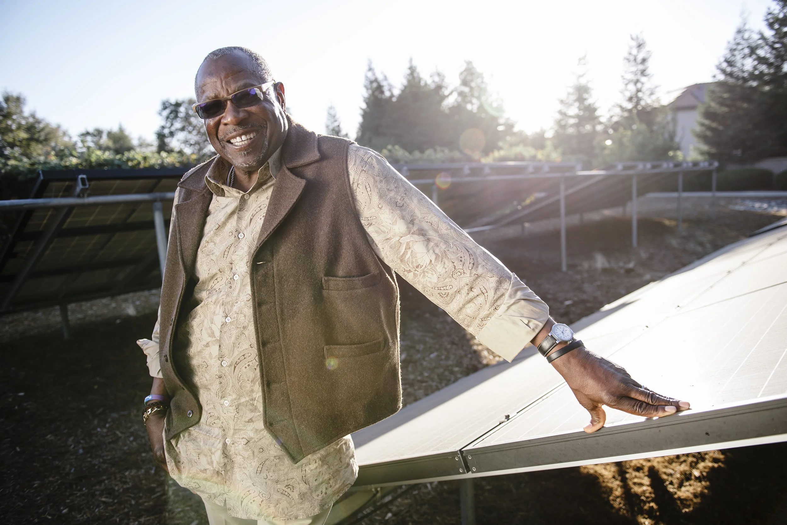  Former MLB player and manager Dusty Baker and his renewable energy company Baker Energy Team for Bloomberg. 
