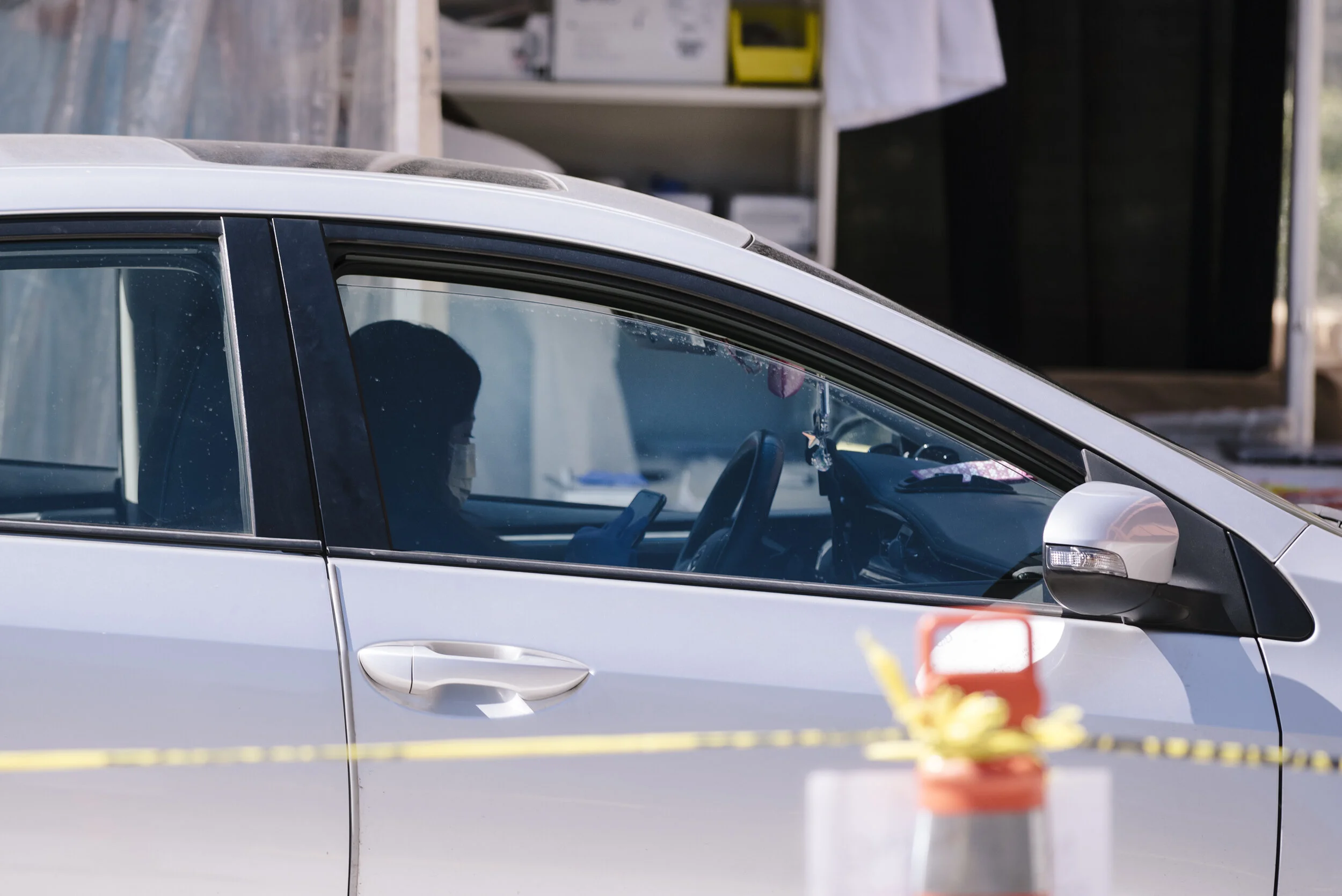  Kaiser clinicians test a patient at a drive-thru COVID-19 testing station on  Kaiser Permanente's French Campus in San Francisco, California, US, on Wednesday, March 12, 2020.  For the Washington Post 
