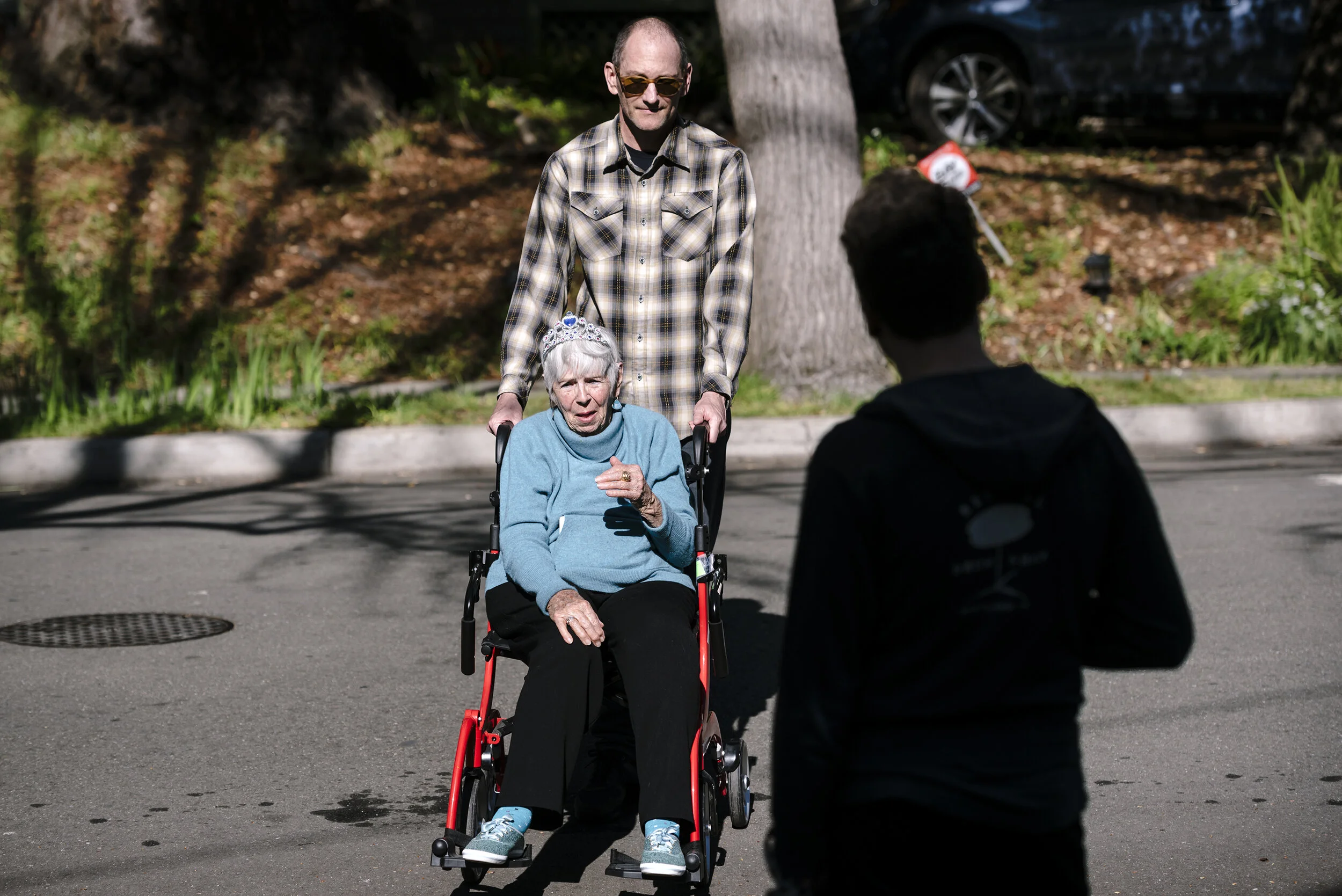  Zona Roberts turned 100.  To celebrate her friends and neighbors gathered and threw her a social distancing party outside her home in Berkeley, CA, April 1st, 2020. 