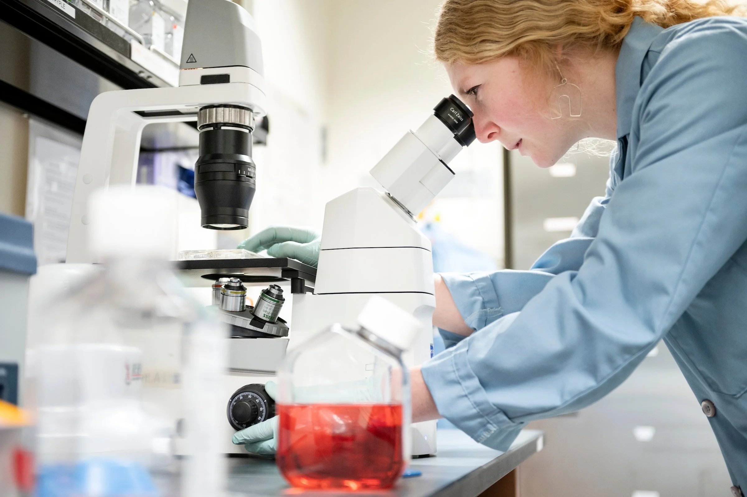  Work generated as a staff photographer for Gladstone Institutes, a non-profit bio medical research institute. 