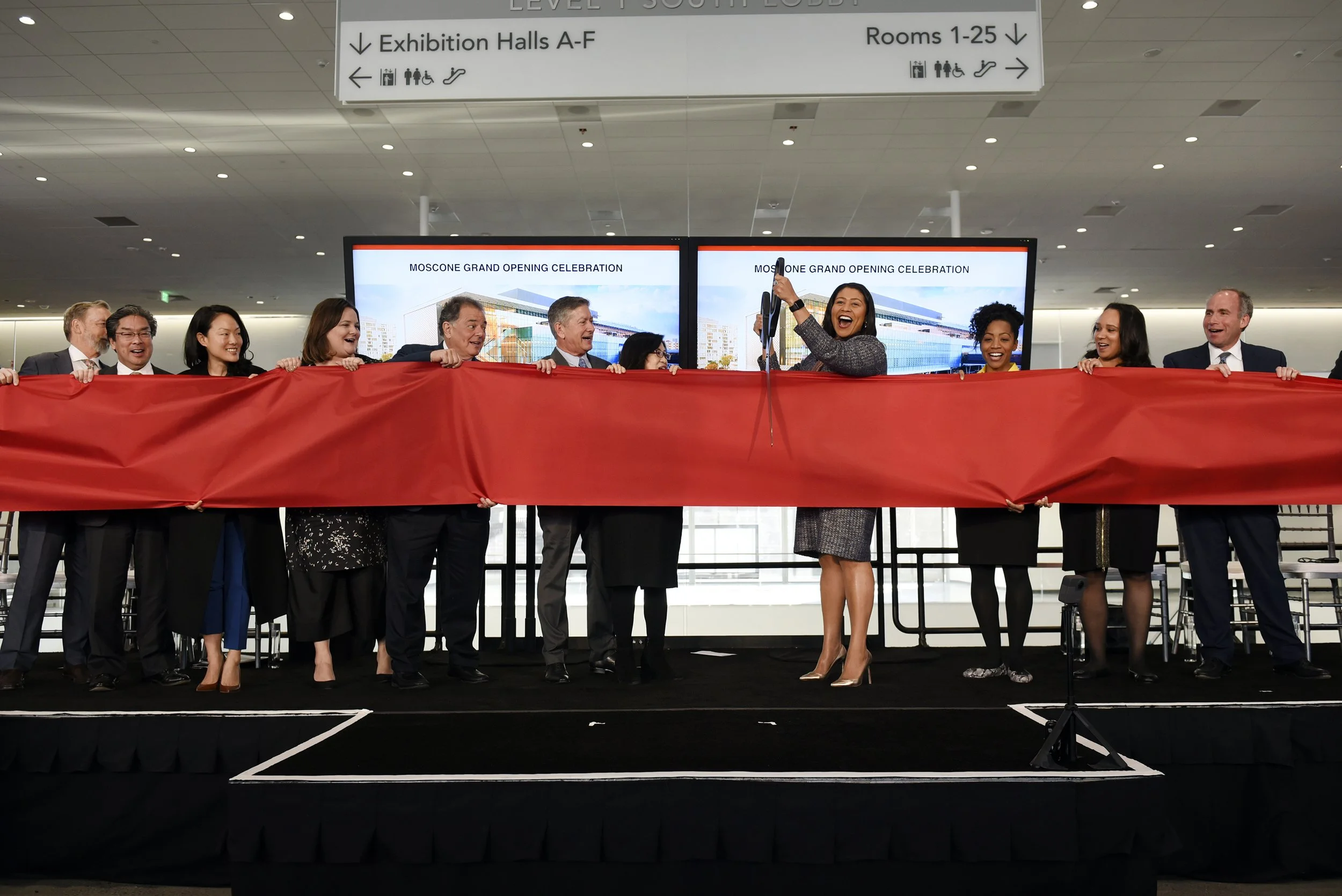 moscone0104_09.JPG