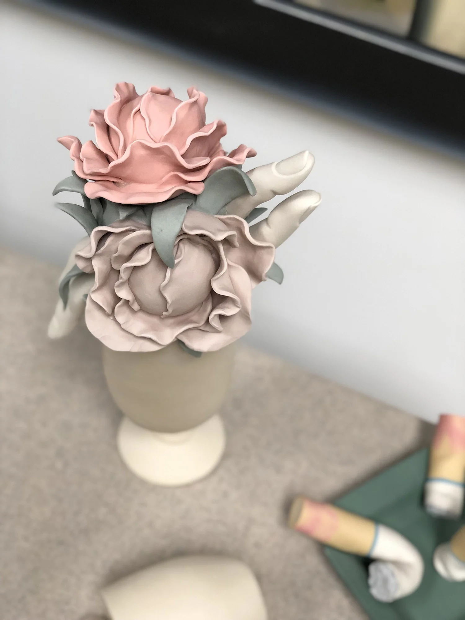 Genesis Belanger , Daily Adoration , 2018, Stoneware, porcelain, plywood, fabric, 46 3/8" x 63" x 28" (118 x 160 x 71,1 cm) (Detail) at Arsenal Contemporary Art Montreal