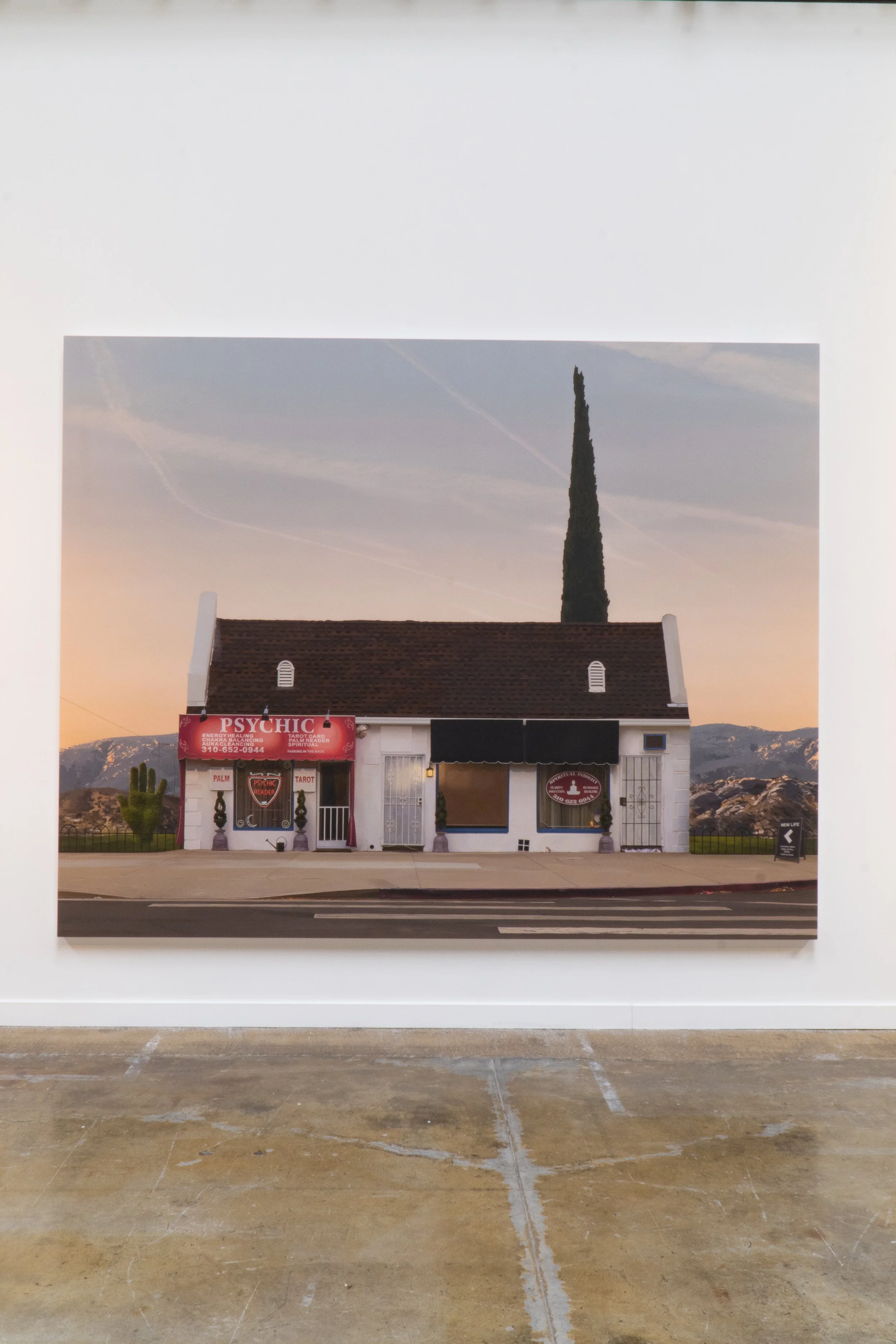   Kayla Witt ,  A Brief Pause Before Eternity , 2025                                         Huile sur toile / Oil on canvas                                                                        228,6 cm x 289,56 cm 90 in. x 114 in.                 