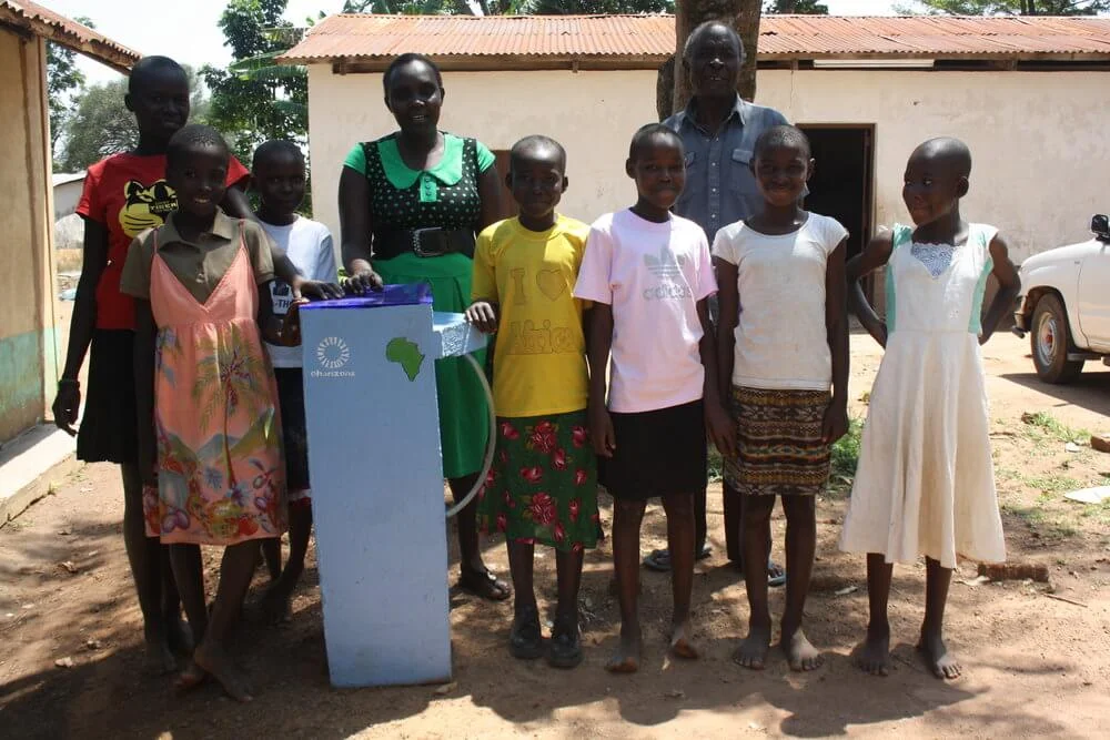 kenya-OHorizons_BioSand_Filter_for_School_Children.jpg