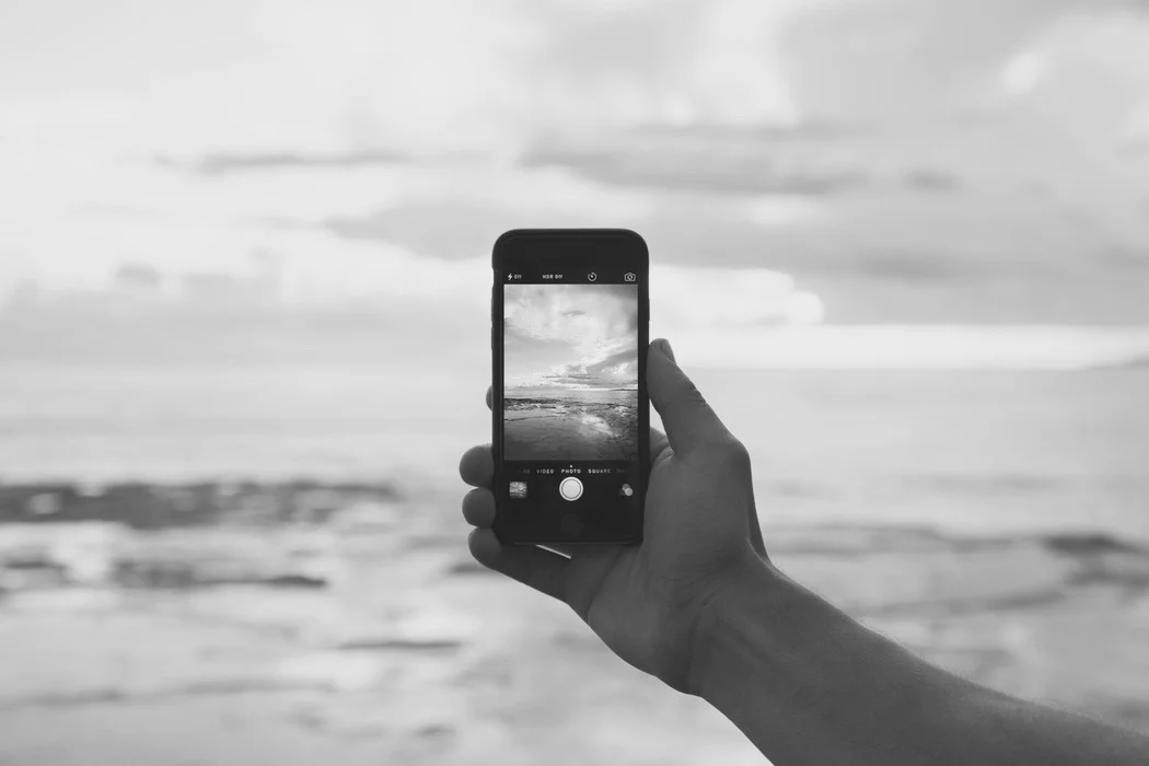 PSYCHOTHERAPY DISTINGUISHING FEATURE #2: RELATIONSHIP