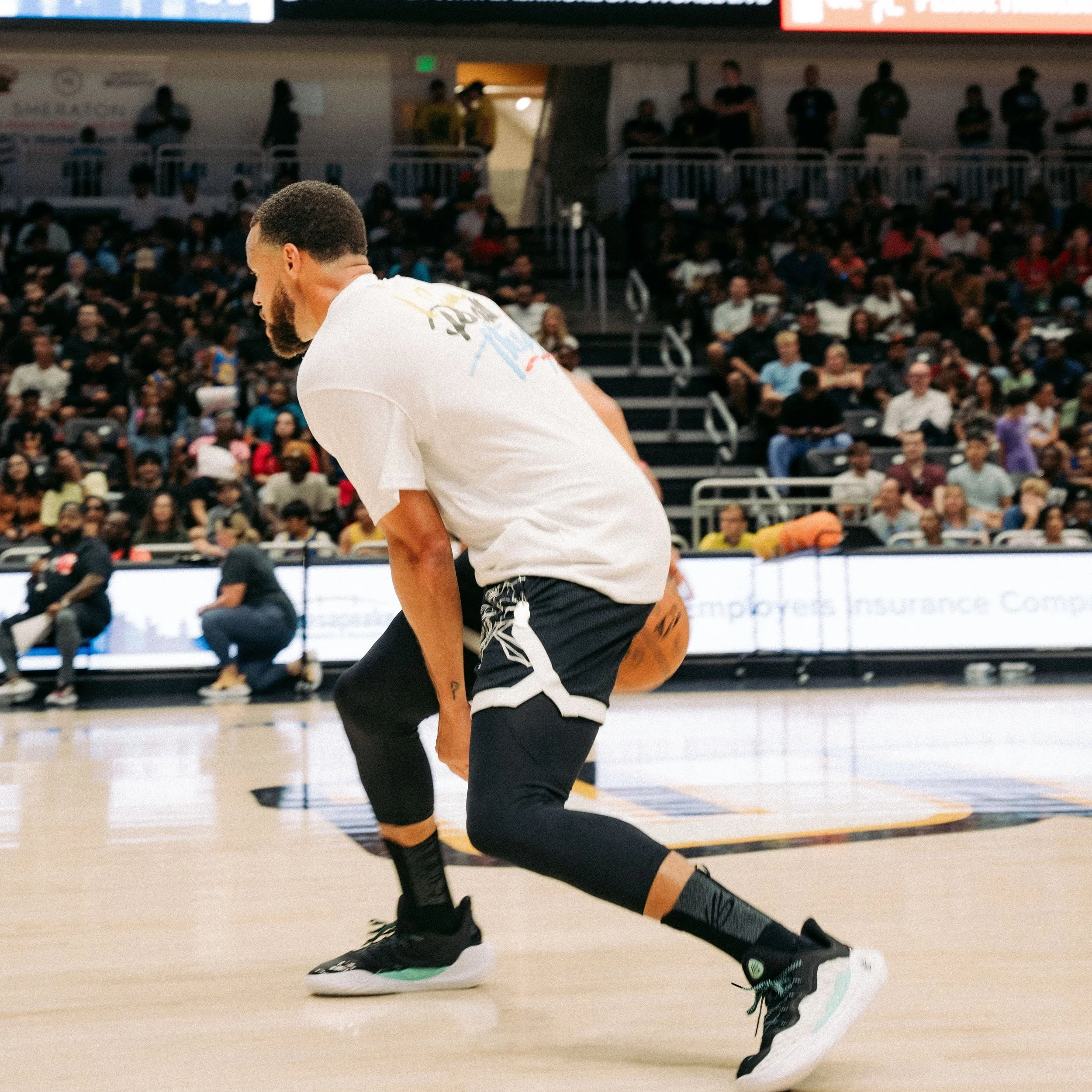 UA_CURRY SHOWCASE-27.jpg