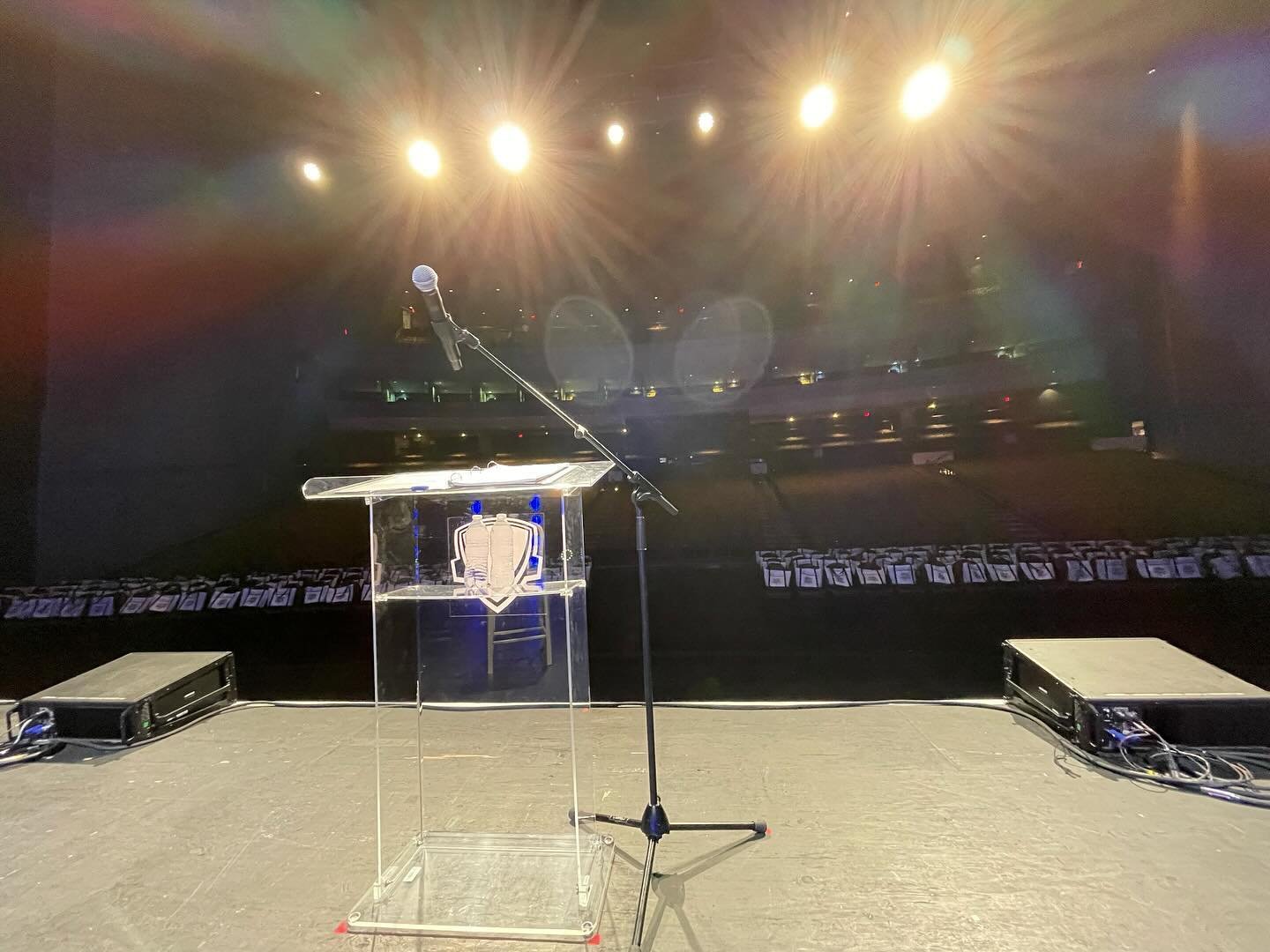 Thank you Phoenix. Good show. Good tour.