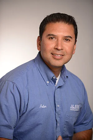 Peter-(Service-Tech).jpg