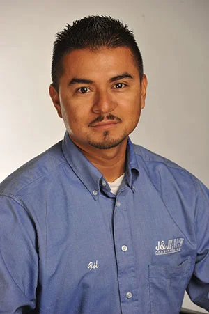 Fil-(Service-Tech).jpg