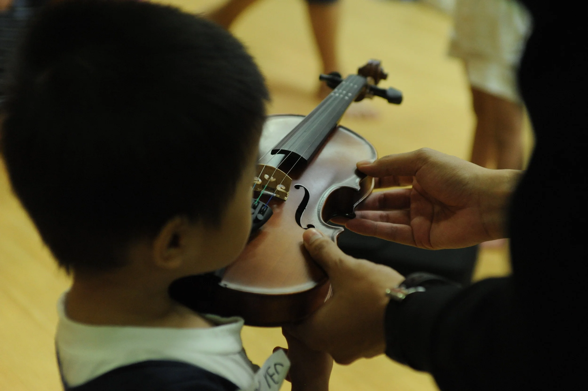 violin play.JPG