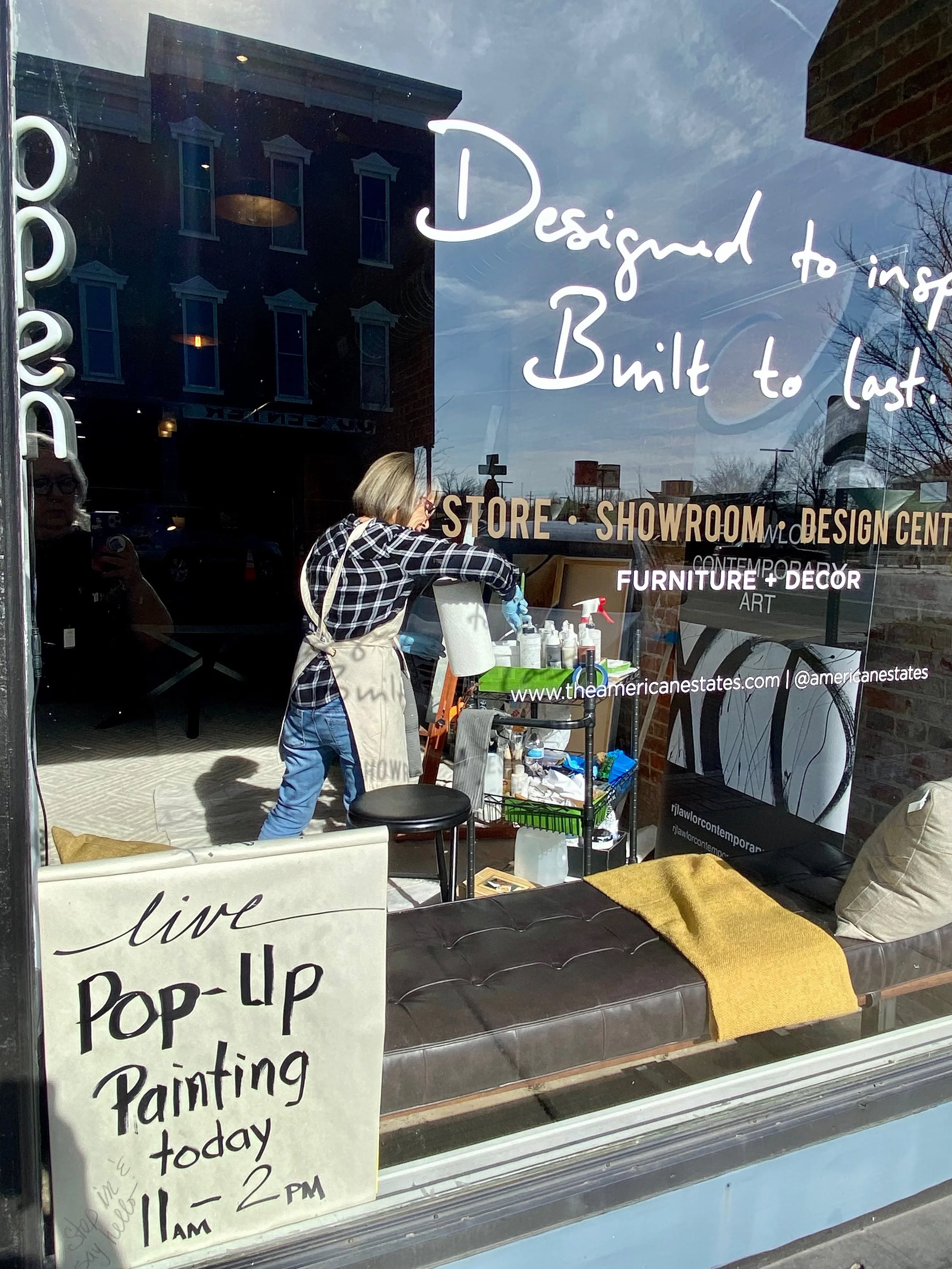 Pop Up Painting Studio in downtown Rogers, AR