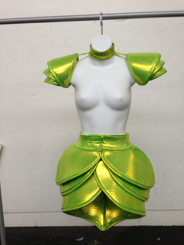 COSTUME CONSTRUCTION (1).jpg