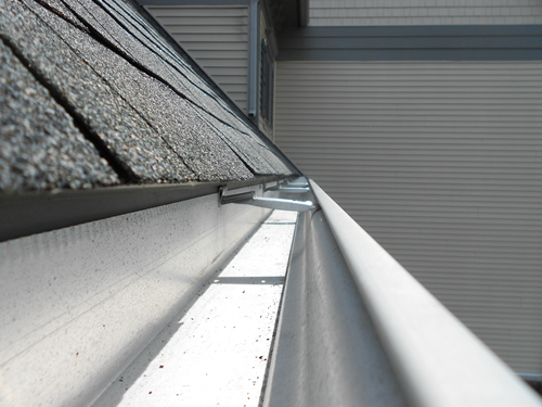 Clean-Gutter-images-0006-1.png