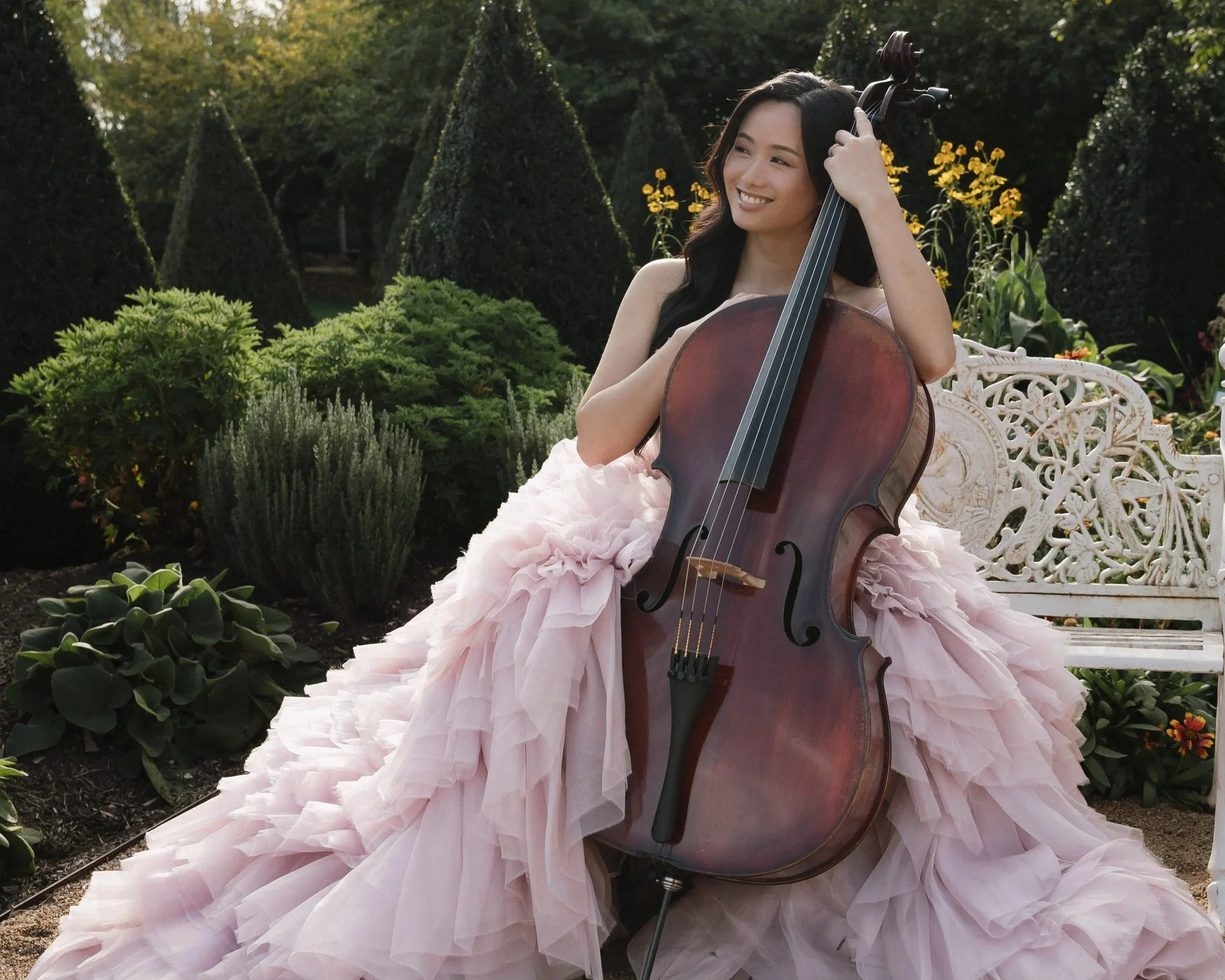 ANNIKA MELBOURNE CONTEMPORARY CELLO PLAYER CORPORATE EVENT MUSICIAN