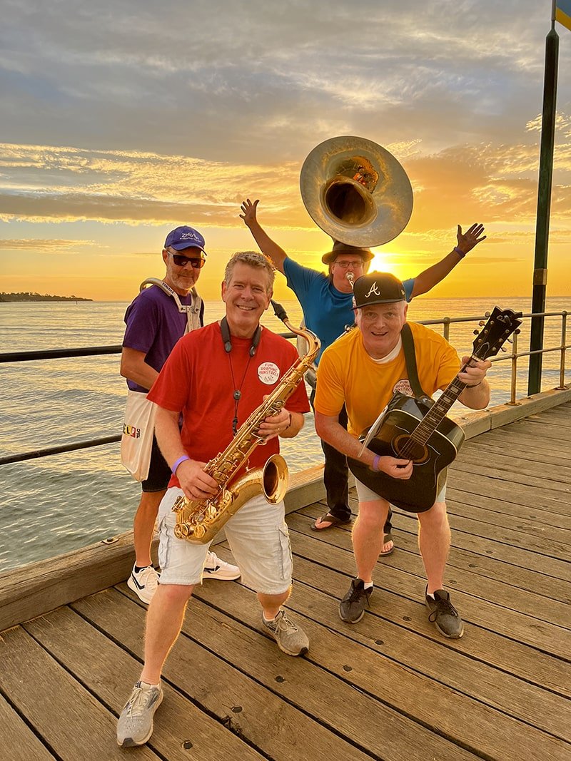 JACKSON GROOVE ROAMING Melbourne disco band for live shopping entertainment