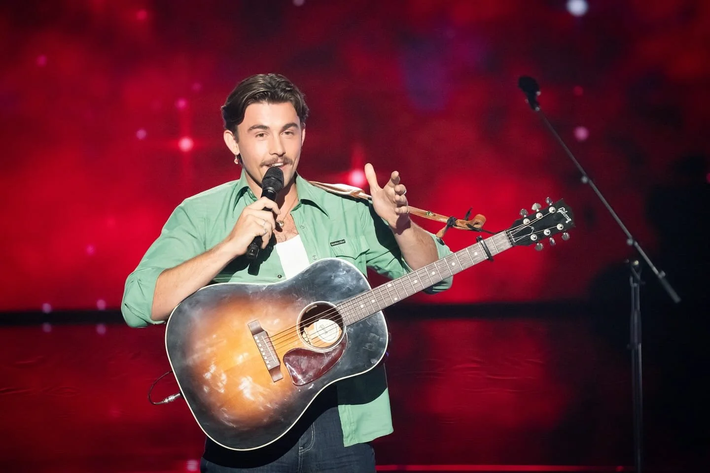 EUAN HART SYDNEY COUNTRY ROCK BAND WEDDING ENTERTAINER