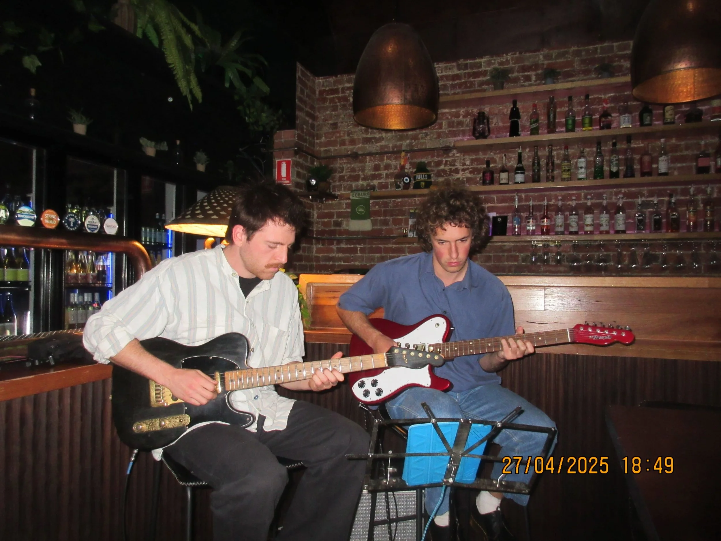 Hire Melbourne Guitar Duo | RAMSAY DUO wedding and cafe background music | Artist Bookings