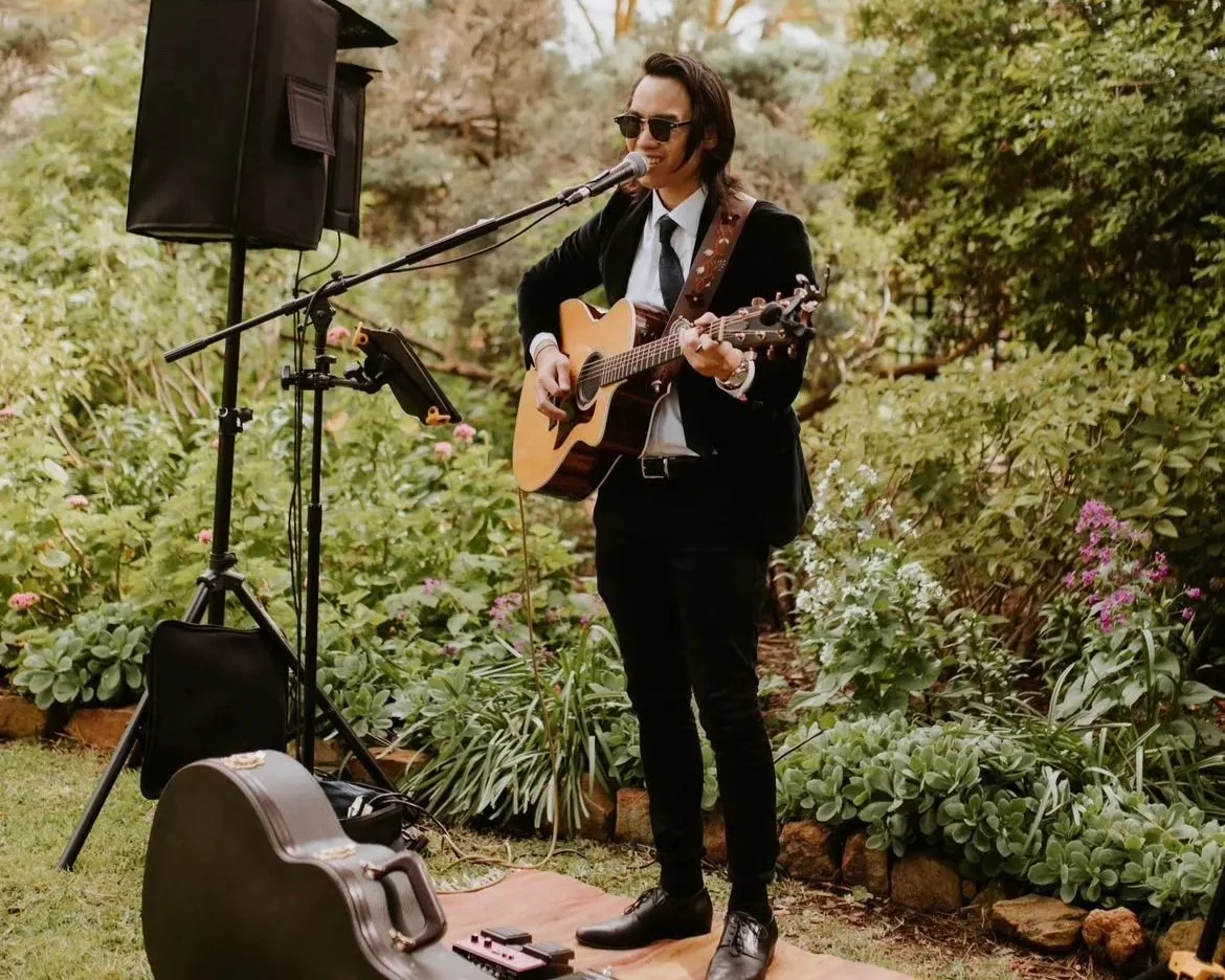 Book easy listening Adelaide | GENE private party entertainer | Artist Bookings
