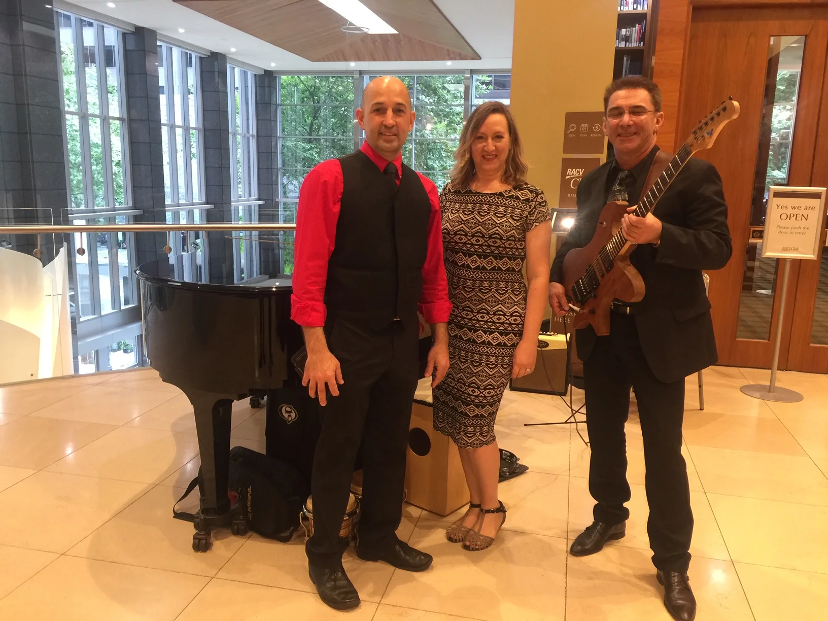 Cover Bands Melbourne | Great Prices | SHARON'S JAZZ MAGIC | Artist Bookings