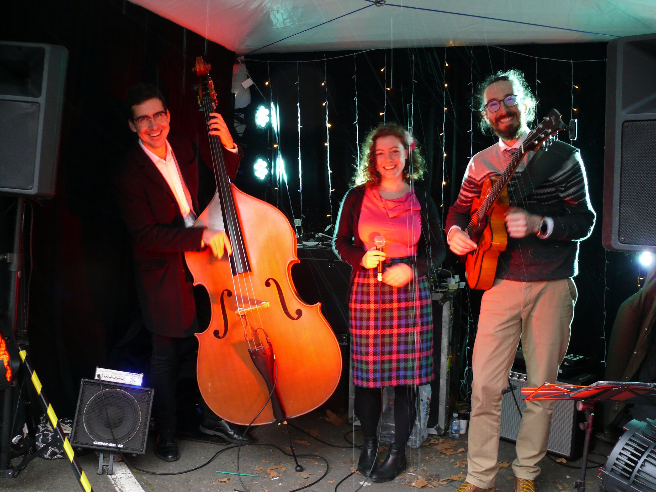 Melbourne Bands Singers Hire Wedding | CURTAIN CALL JAZZ | Artist Bookings