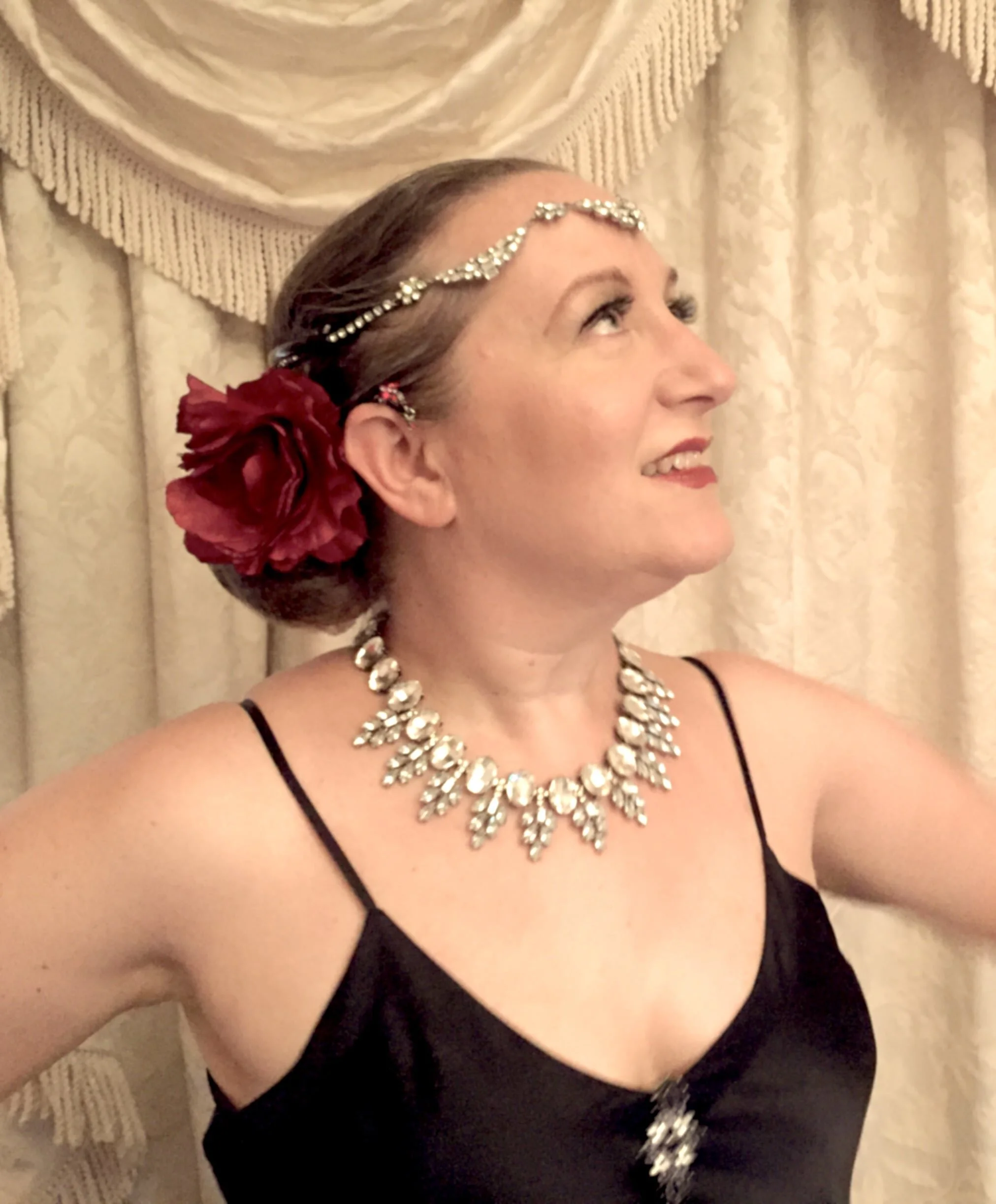 Hire Jazz vocalist Melbourne | SHARON live performance for wedding receptions | Hire from Artist Bookings