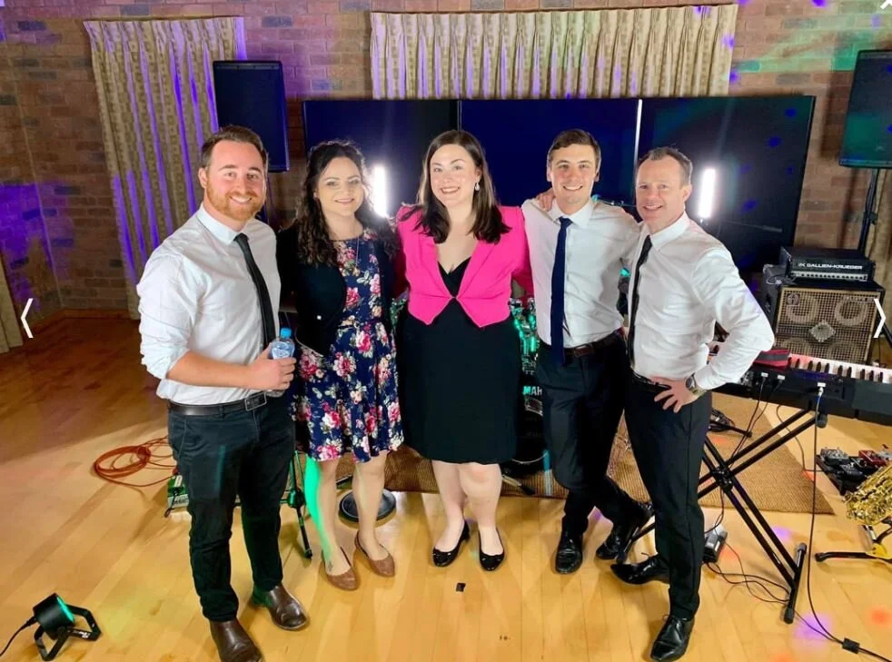 Wedding and Party Bands Melbourne | Great Prices | 5 DEGREES SOUTH | Artist Bookings