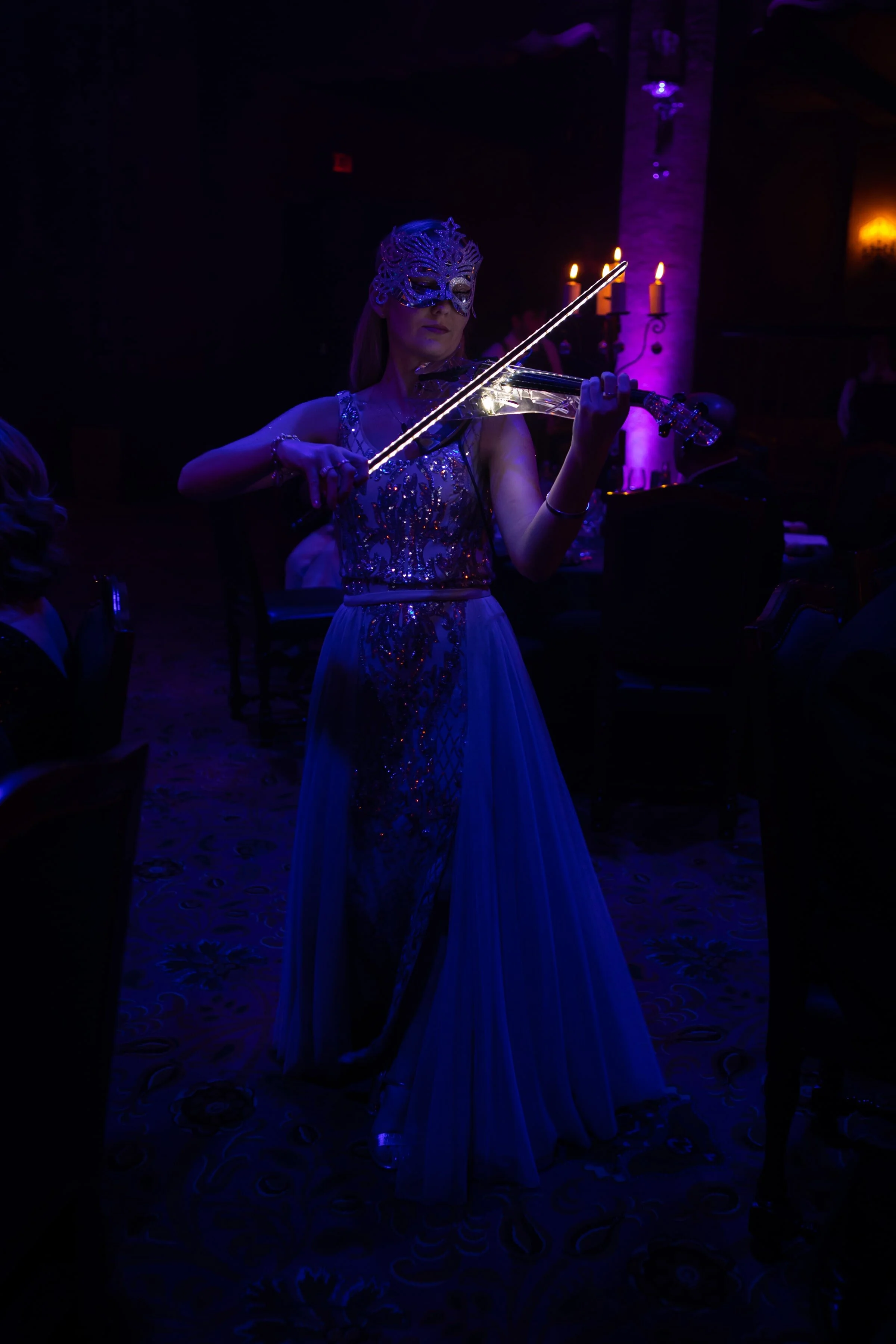 Hire Melbourne Classical Singer | DIAMOND DELIGHTS | Artist Bookings