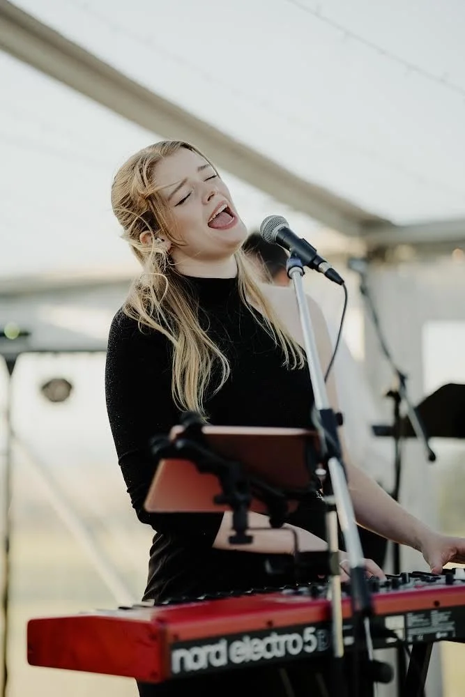 JADE ENSEMBLE | Vocal Lead Band Premium Talent Melbourne | www.artist-bookings.com