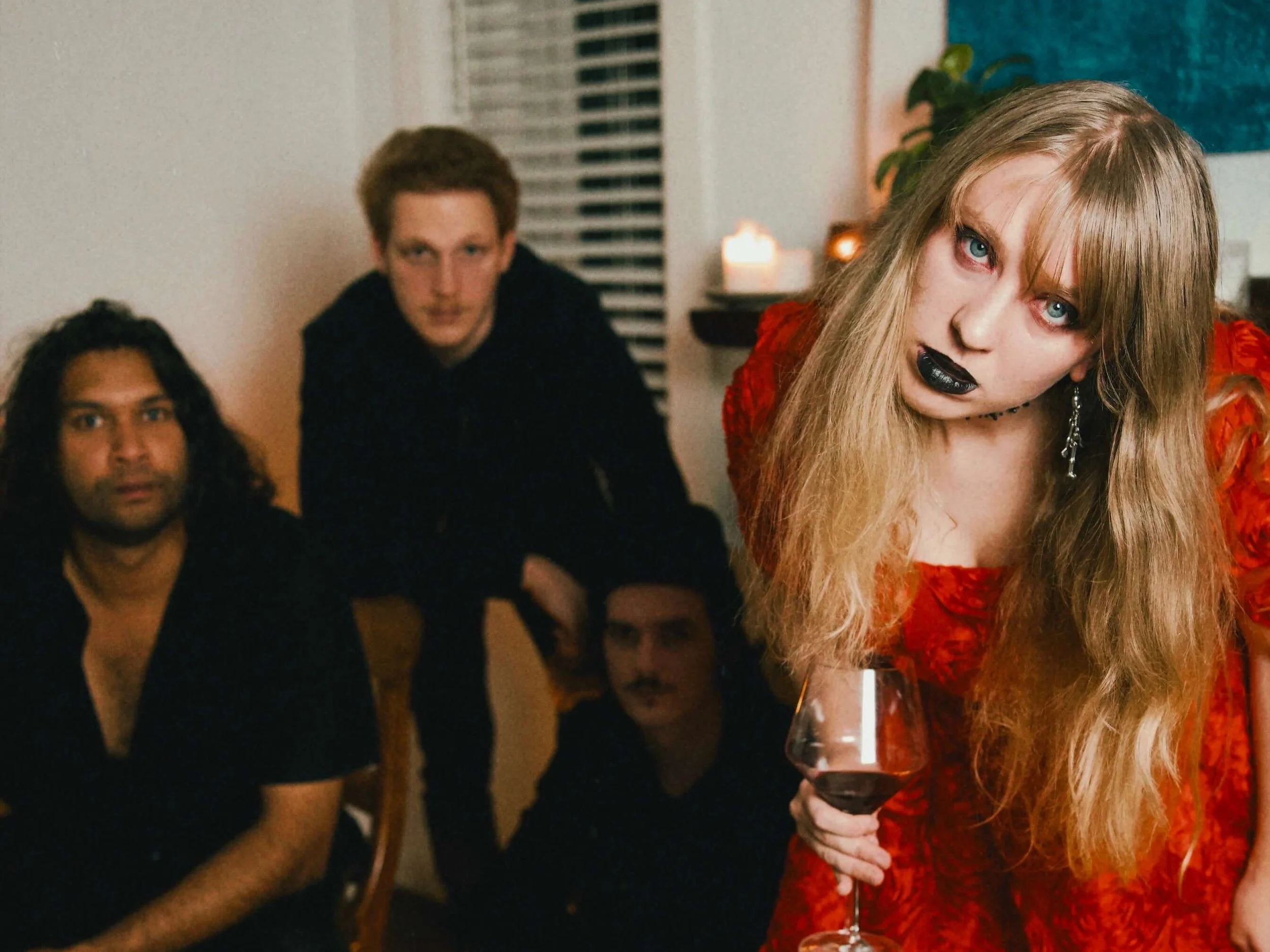 Performing Live Music in Western Australia | JOAN & THE GIANTS | www.artist-bookings.com