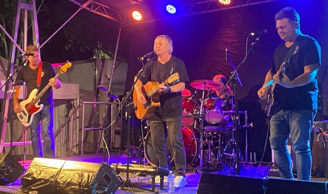 Hire CREATURES OF HABIT Brisbane Rock Band | party dance entertainment live | Artist Bookings