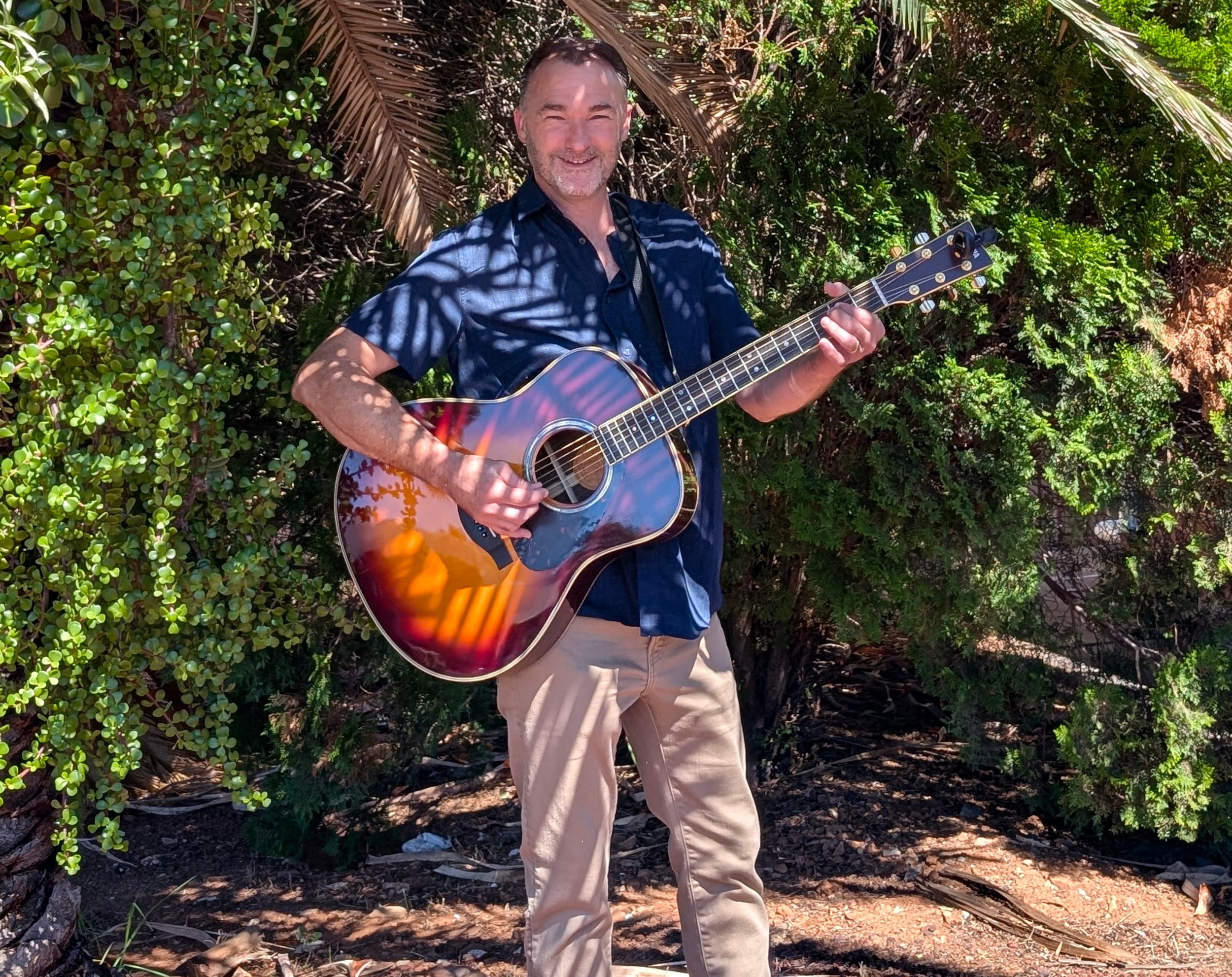 STEVIE ADELAIDE ACOUSTIC GUITAR VOCALS FESTIVAL LIVE PERFORMANCE